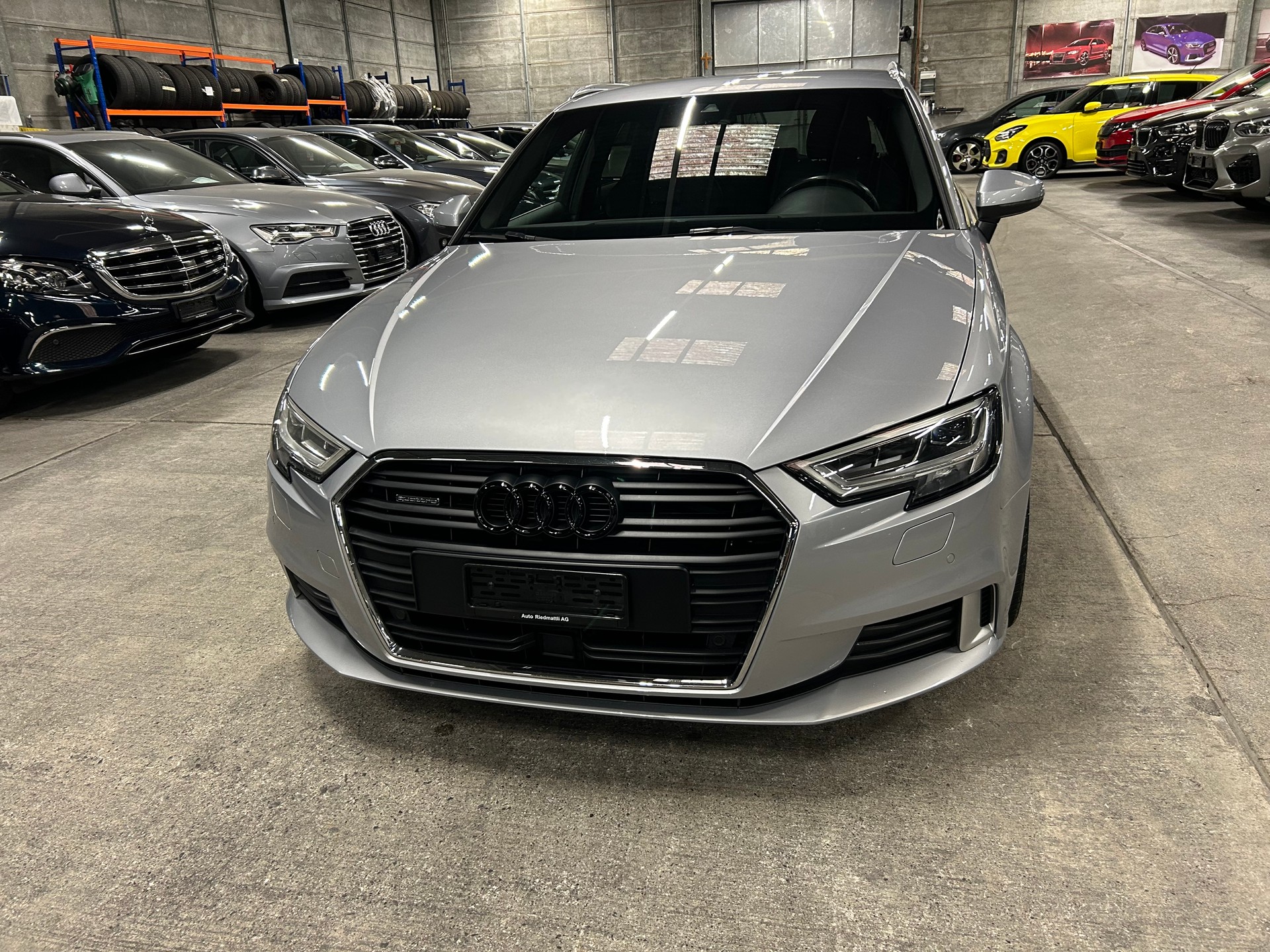 AUDI A3 Sportback 2.0 TDI S-LINE S-tronic quattro-image-11
