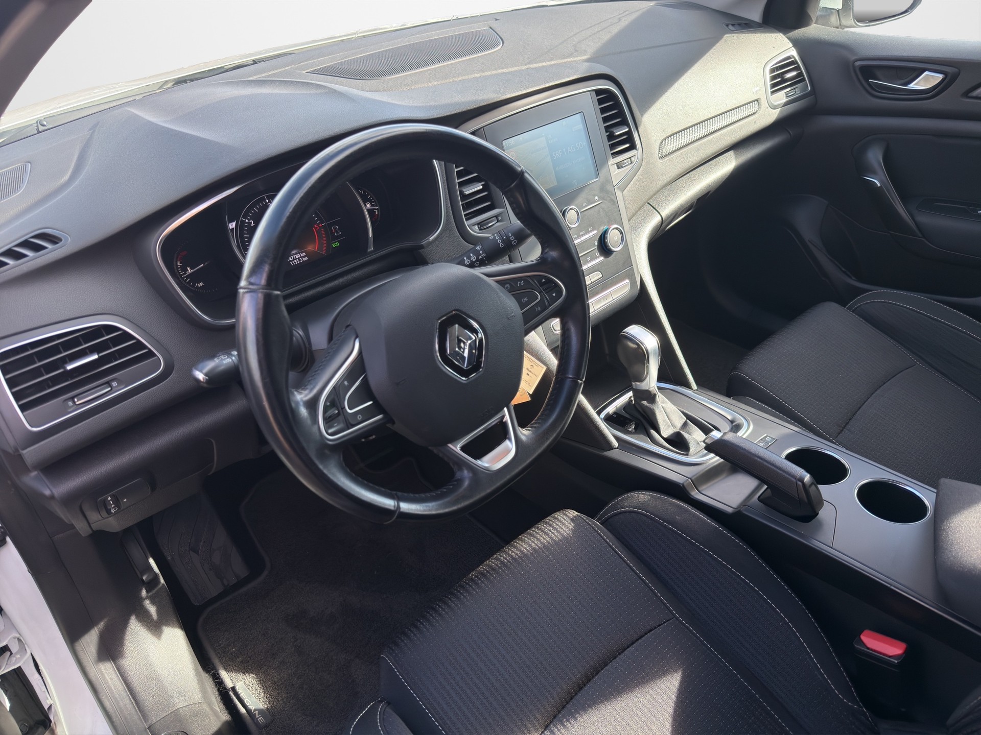 RENAULT Mégane Grandtour 1.5 dCi Business EDC-image-5