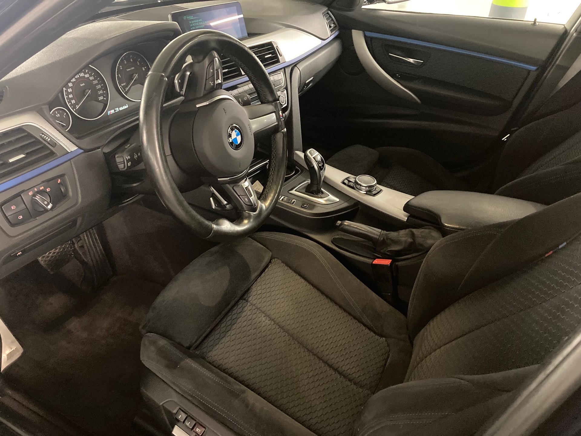 BMW 340i xDrive Touring M Sport Steptronic-image-4