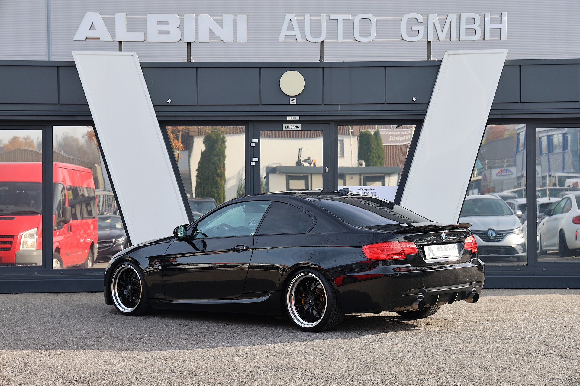 BMW 335i xDrive Coupé *M-Performance* *UNIKAT* Steptronic-showroom-element-3