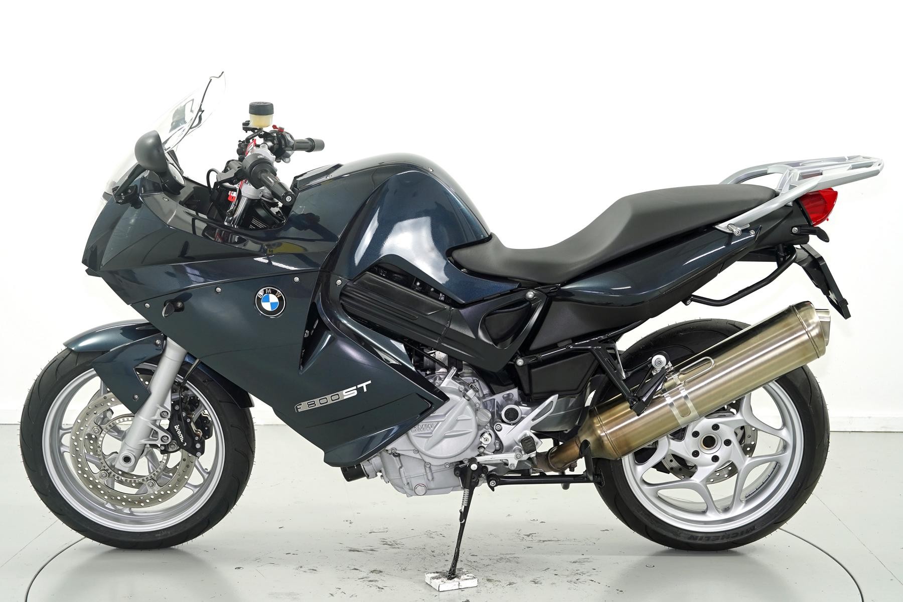 BMW F 800 ST-image-4