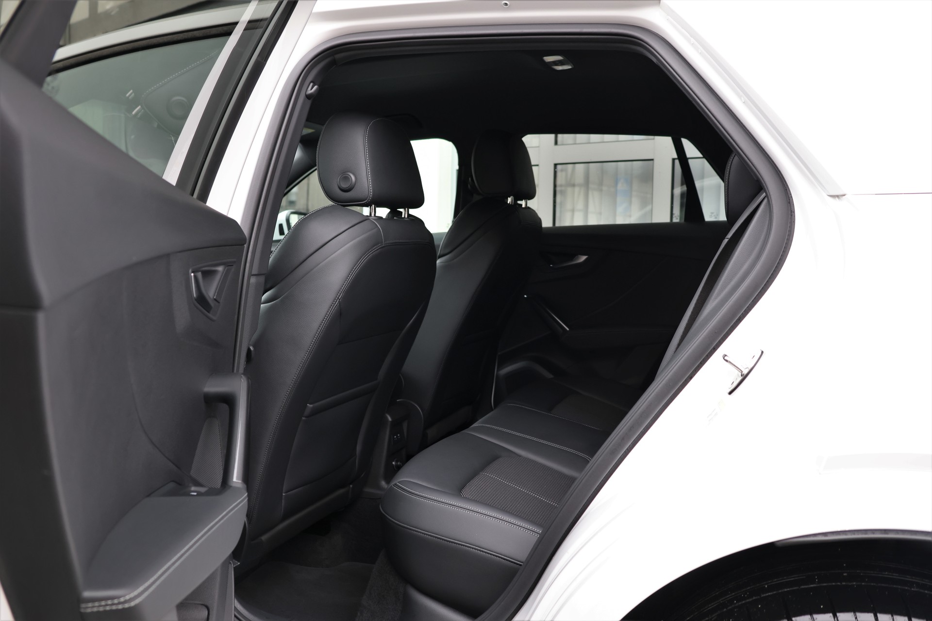 AUDI SQ2 TFSI quattro S-tronic (CH)-image-11