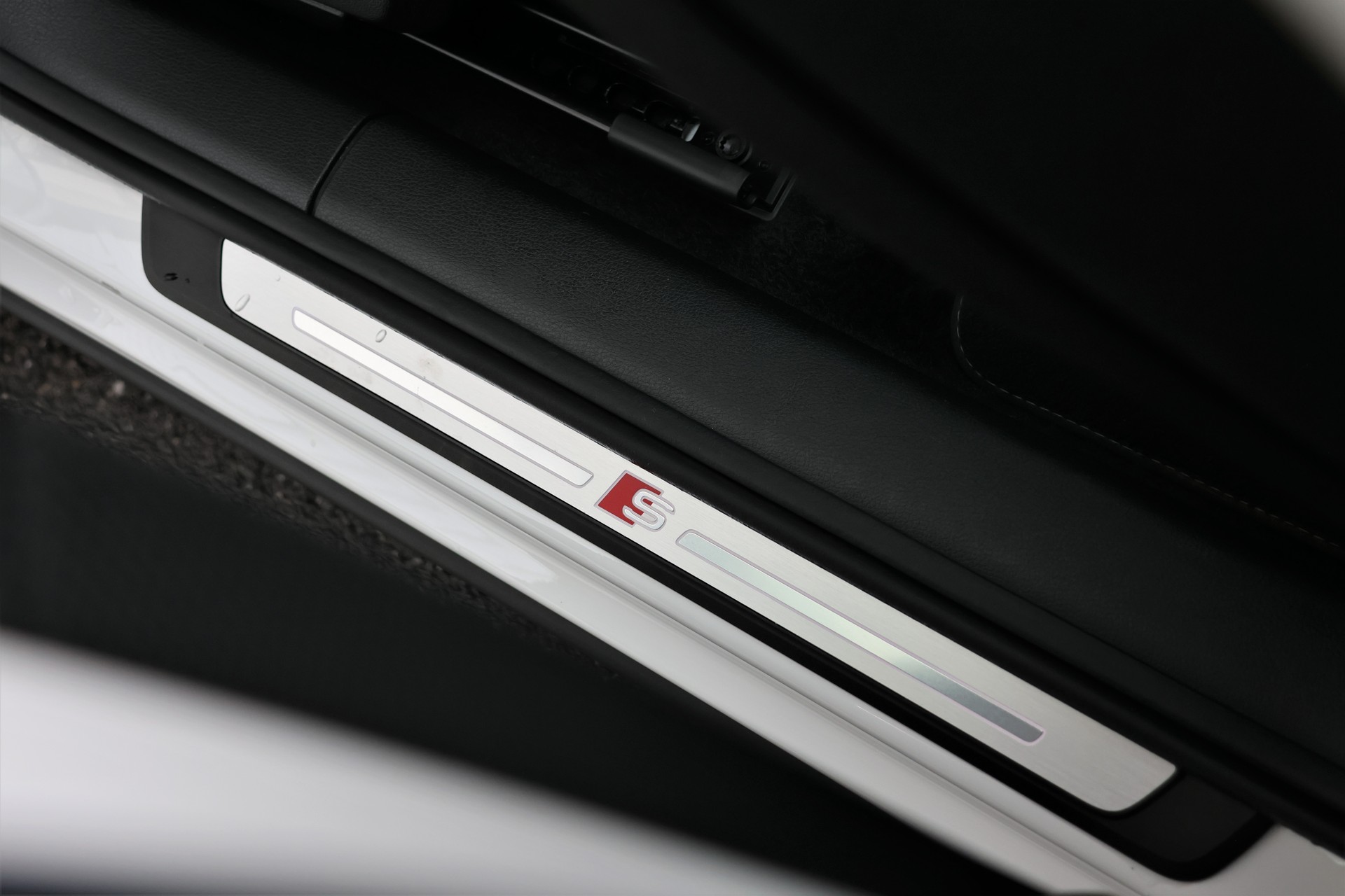 AUDI SQ2 TFSI quattro S-tronic (CH)-image-18
