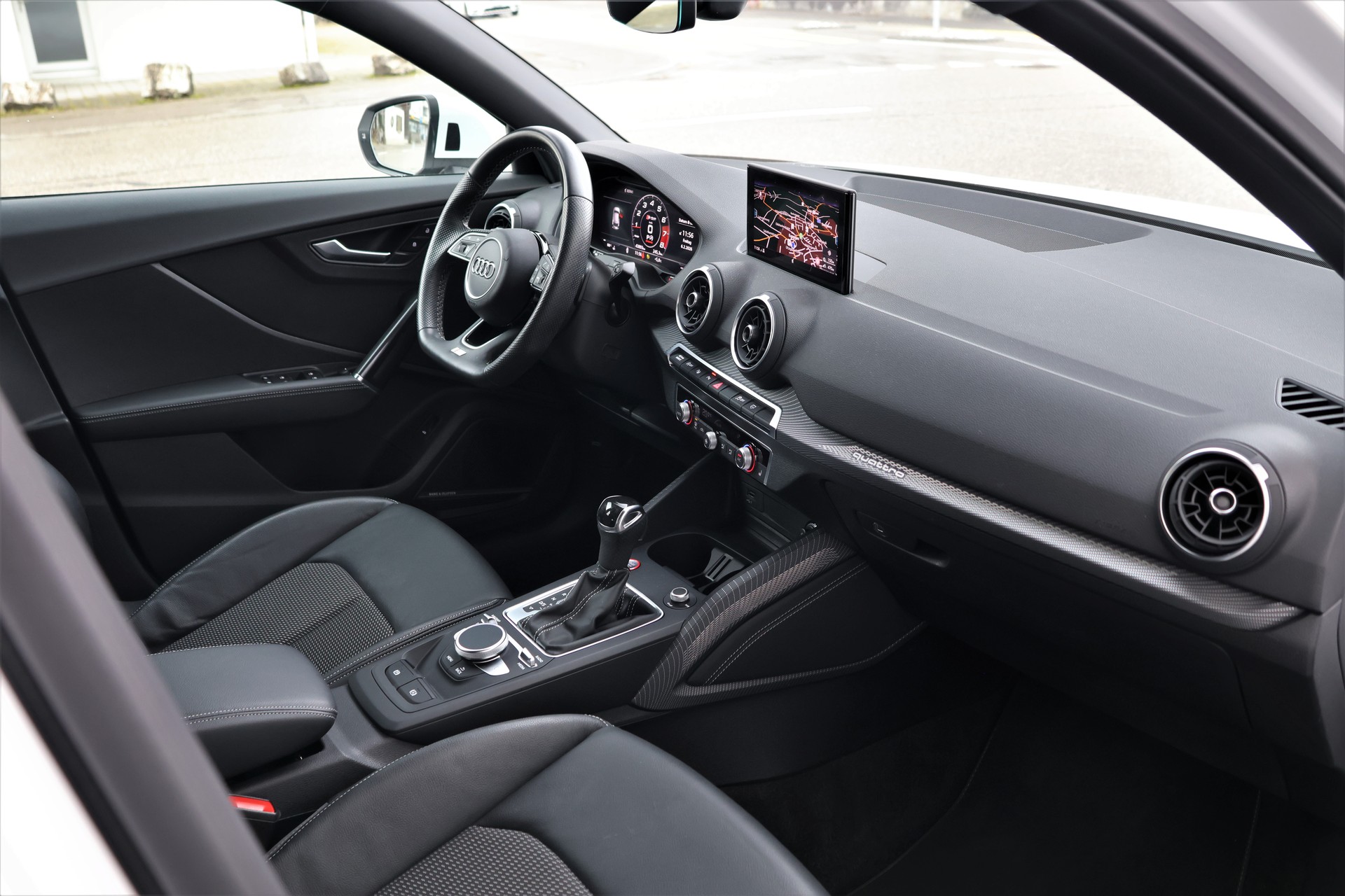 AUDI SQ2 TFSI quattro S-tronic (CH)-image-16