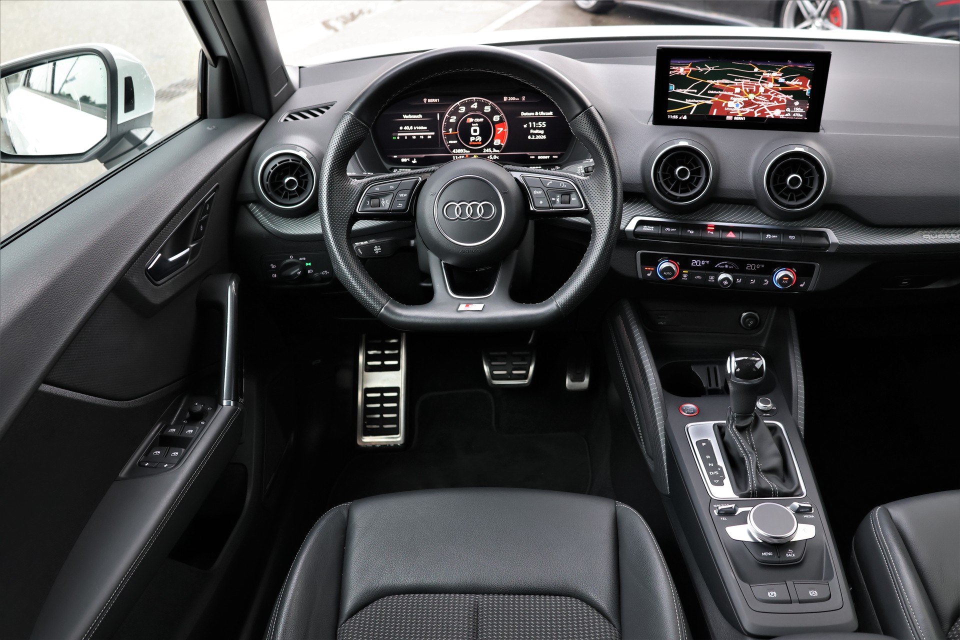 AUDI SQ2 TFSI quattro S-tronic (CH)-image-12
