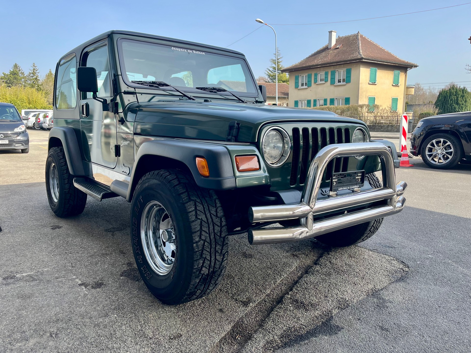 JEEP Wrangler 4.0 Sport Hardtop-showroom-element-3