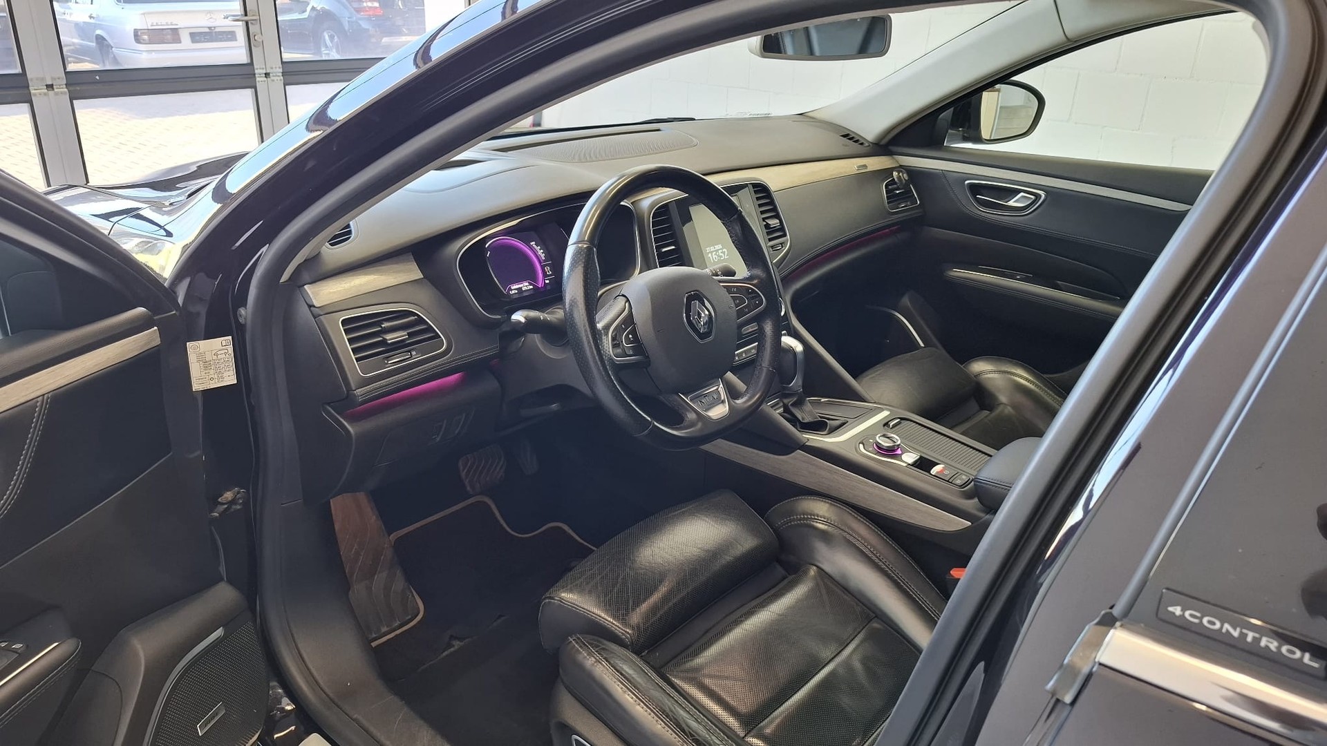 RENAULT Talisman Grandtour 1.6 TCe Initiale EDC-image-5
