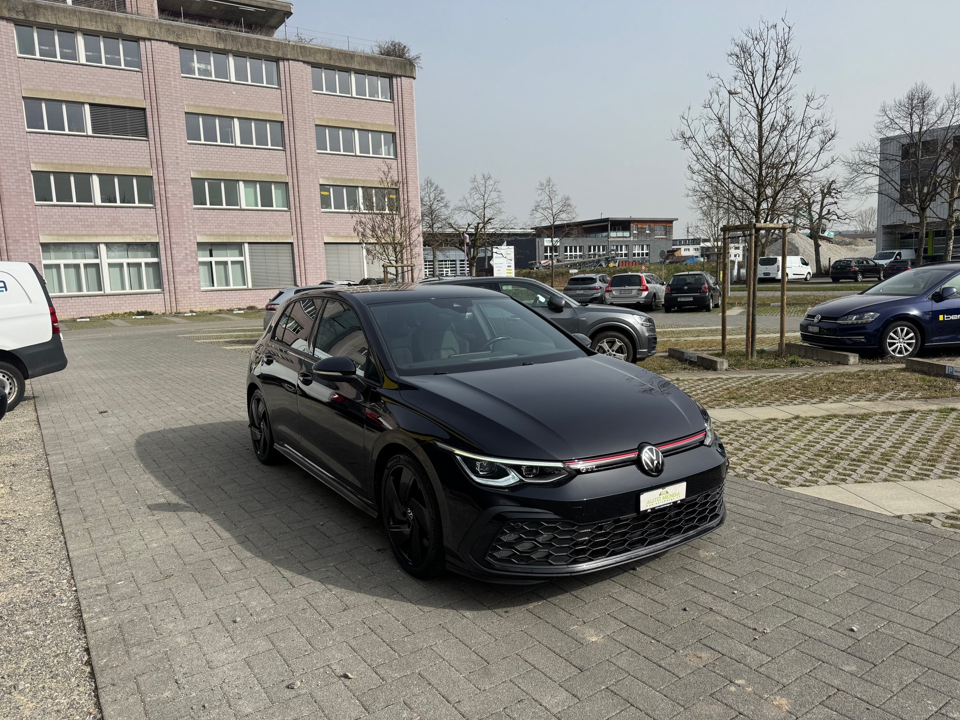 VW Golf 2.0 TSI GTI DSG-image-2