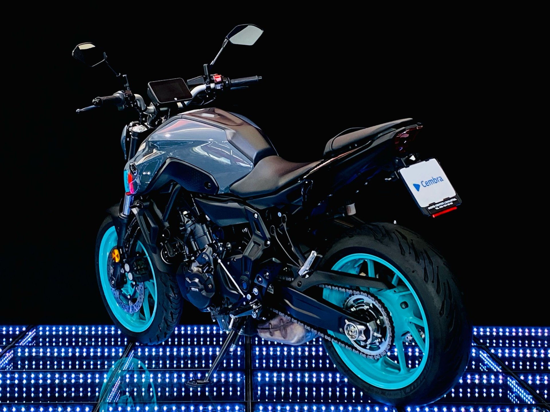 YAMAHA MT-07 ABS (35kW)-image-4
