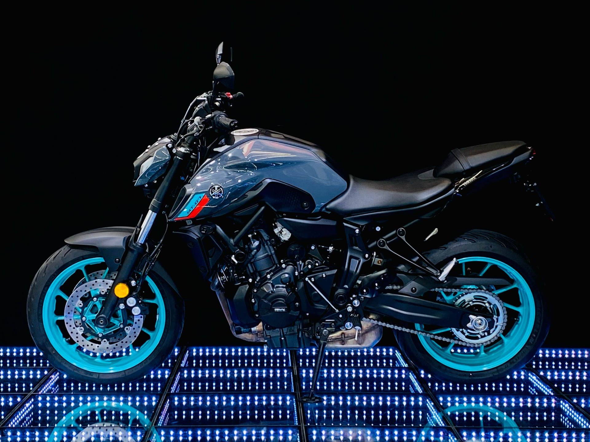 YAMAHA MT-07 ABS (35kW)-image-3