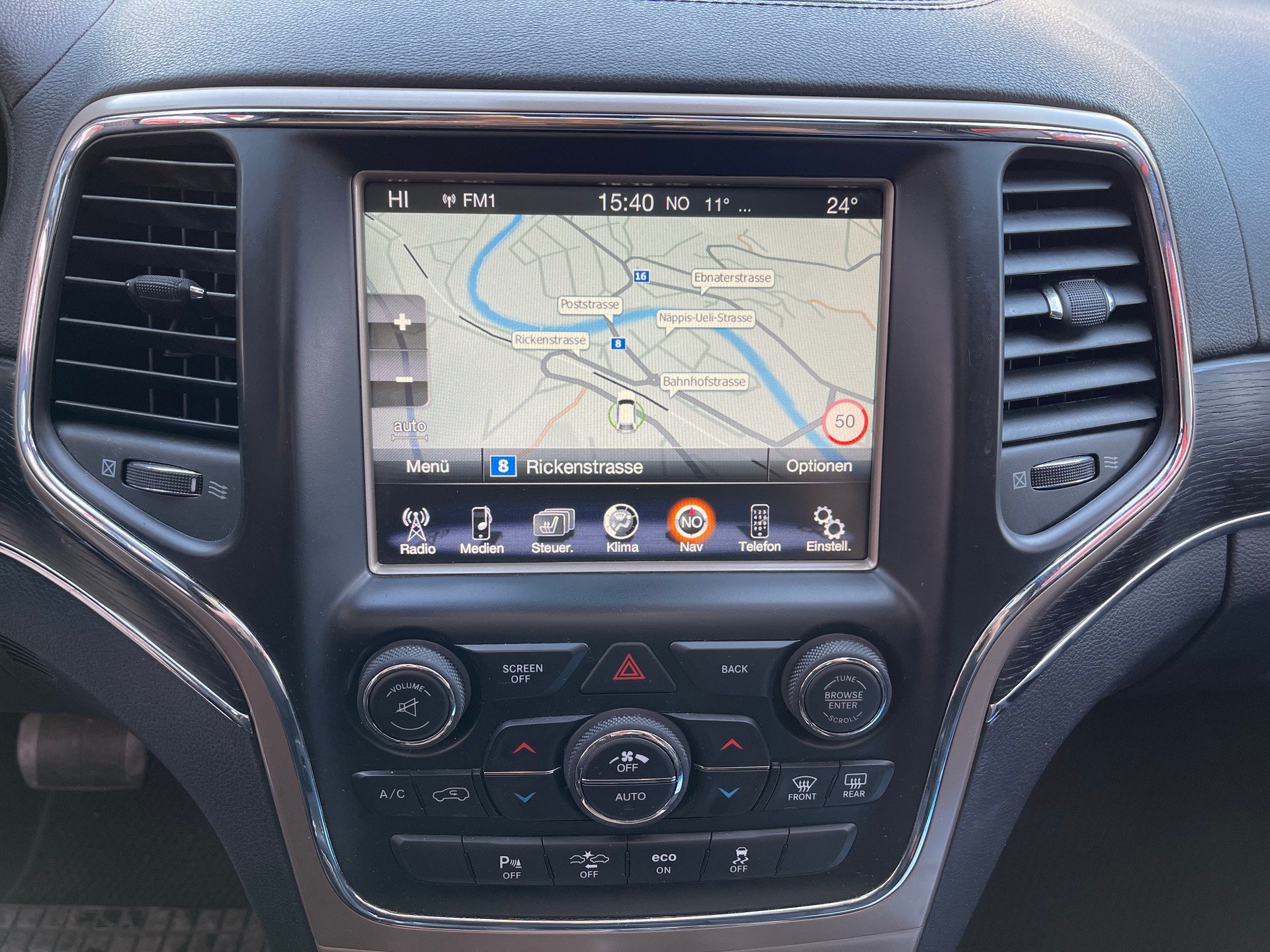 JEEP Grand Cherokee 3.0 CRD Summit Automatic-image-14