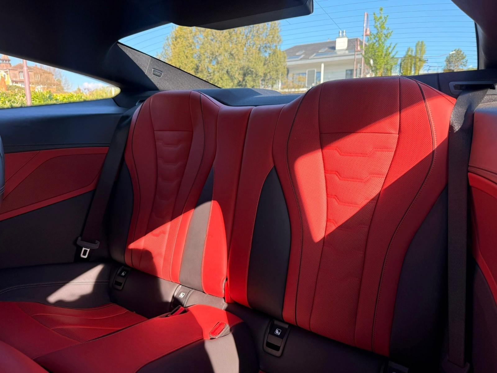 BMW M850i xDrive Steptronic-image-18