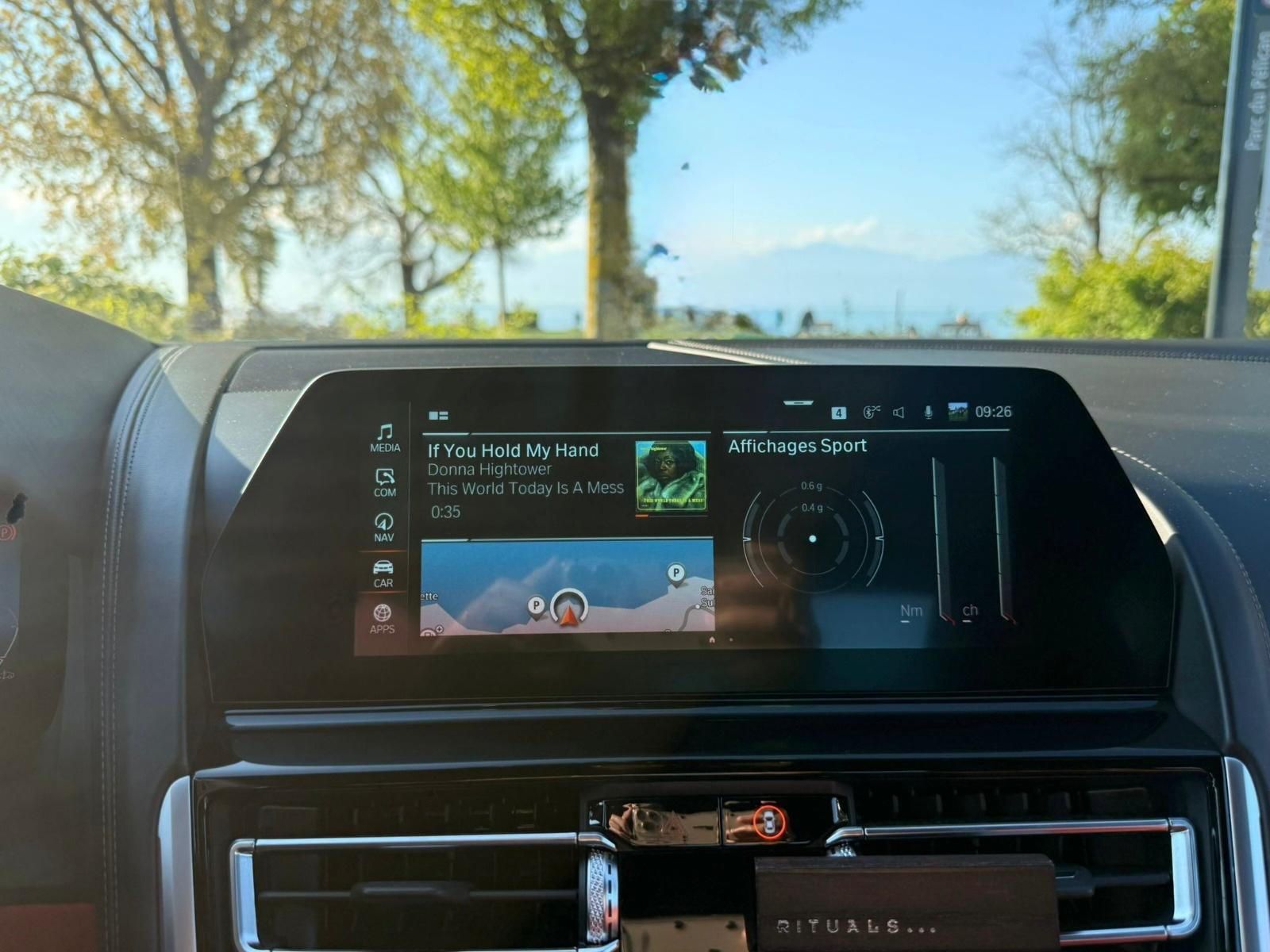 BMW M850i xDrive Steptronic-image-19
