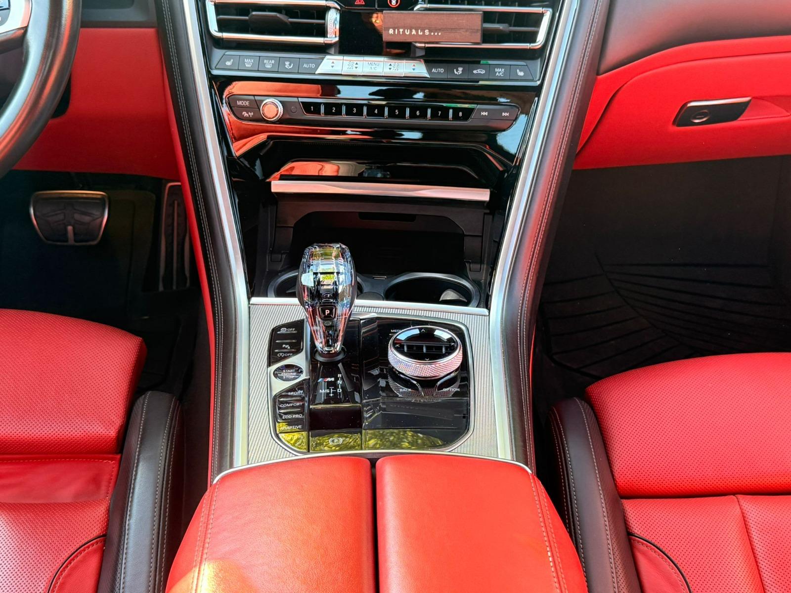 BMW M850i xDrive Steptronic-image-21