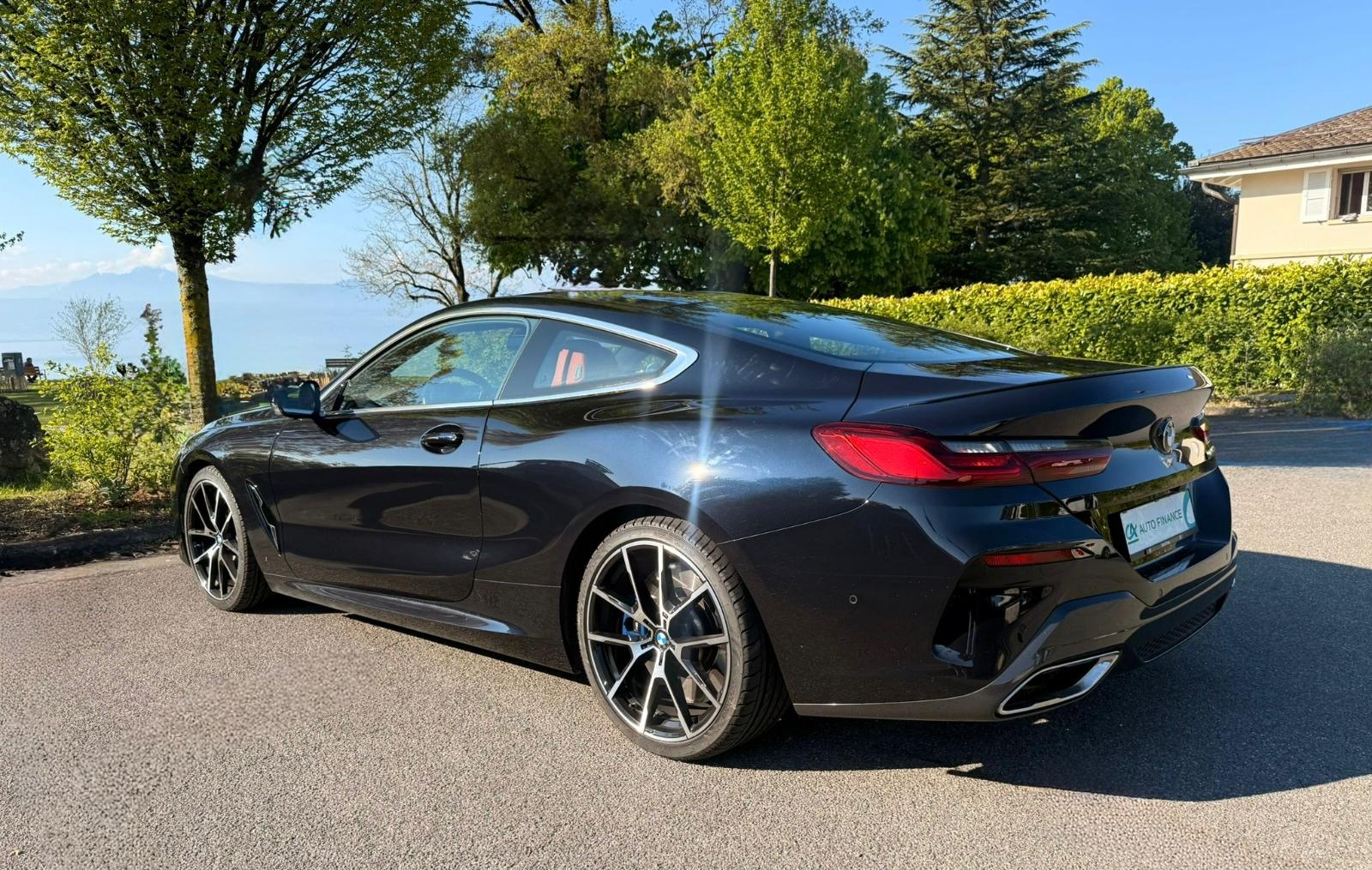 BMW M850i xDrive Steptronic-image-4