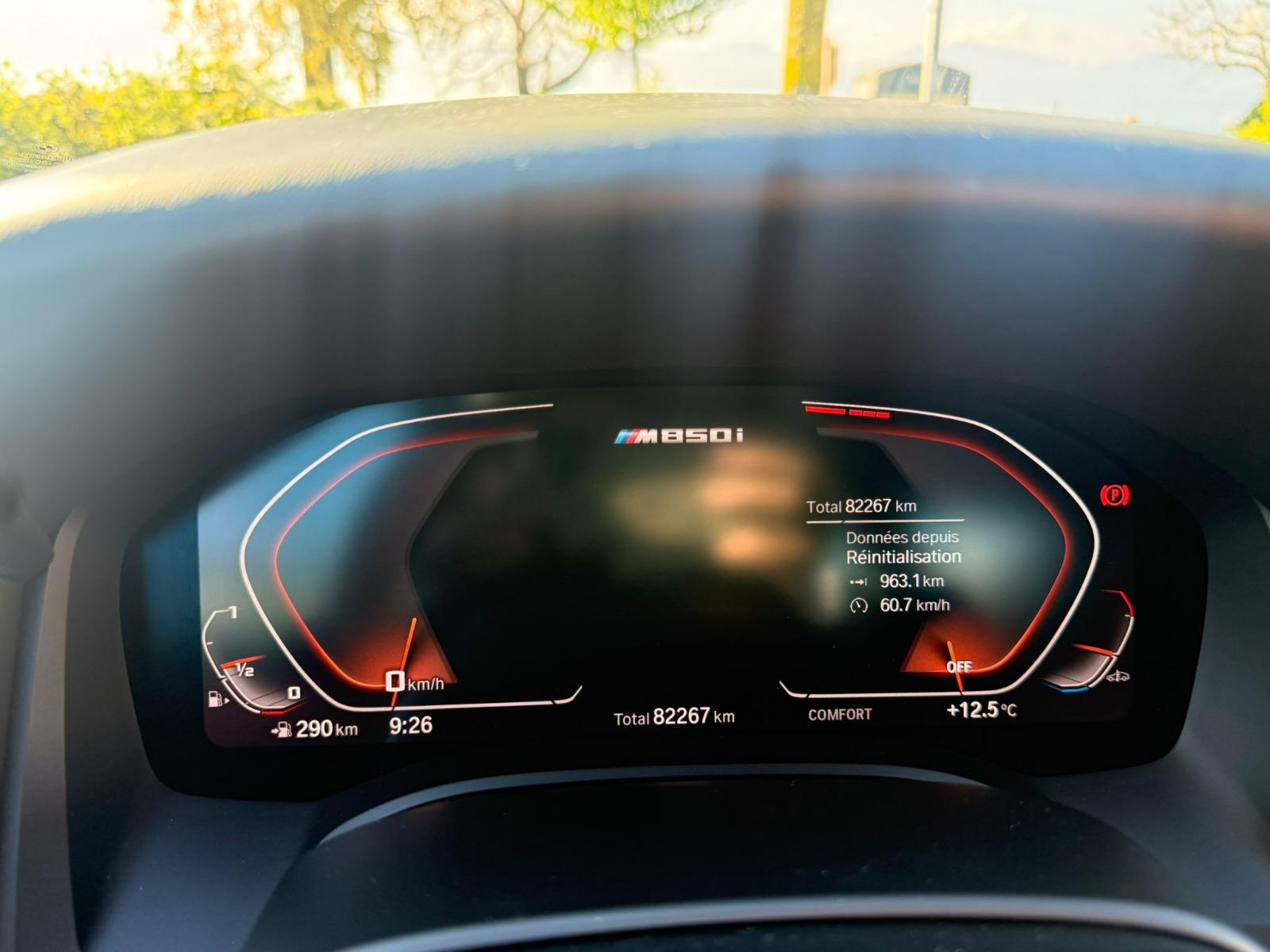 BMW M850i xDrive Steptronic-image-10