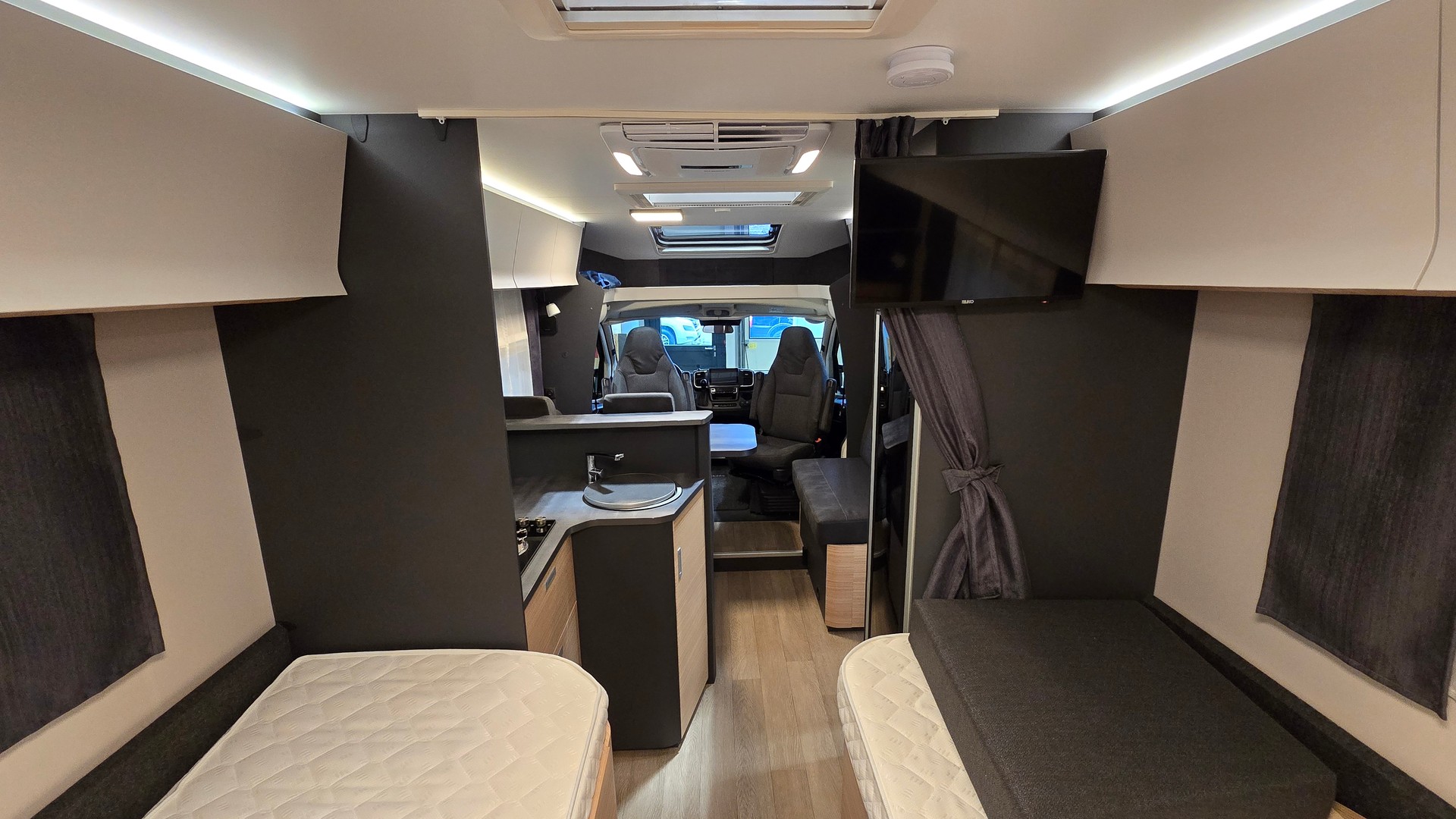 HOBBY Maxia T 740 WE "Modelljahr 2025" / Fiat Ducato 2.2MJT 180PS-image-9