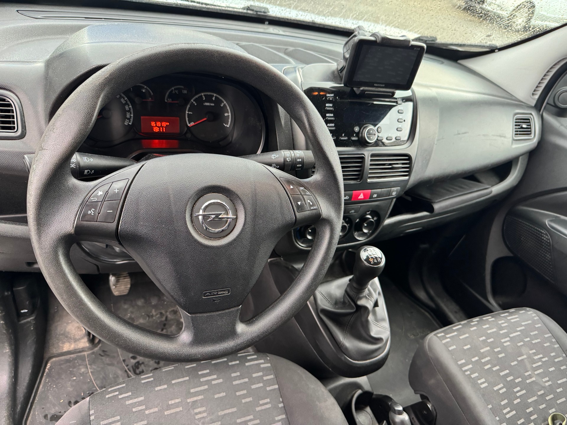 OPEL Combo 1.3 CDTI 2.4 L2H1-image-9