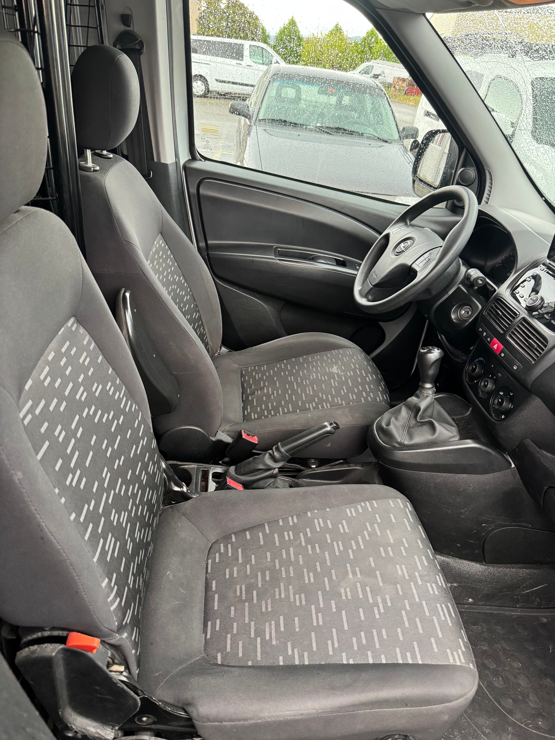 OPEL Combo 1.3 CDTI 2.4 L2H1-image-7