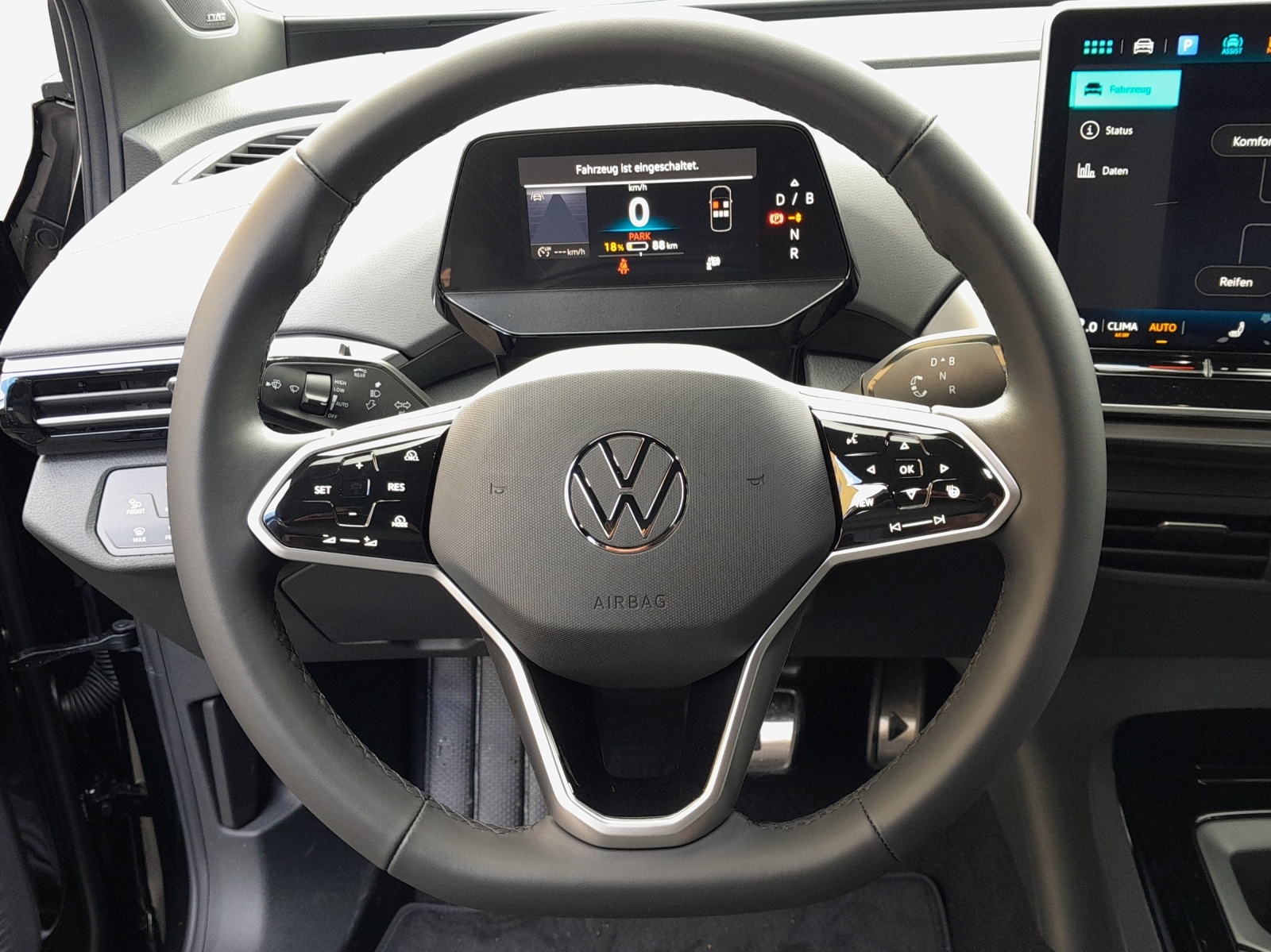 VW ID.4 Pro 77 kWh 4 Motion-image-9