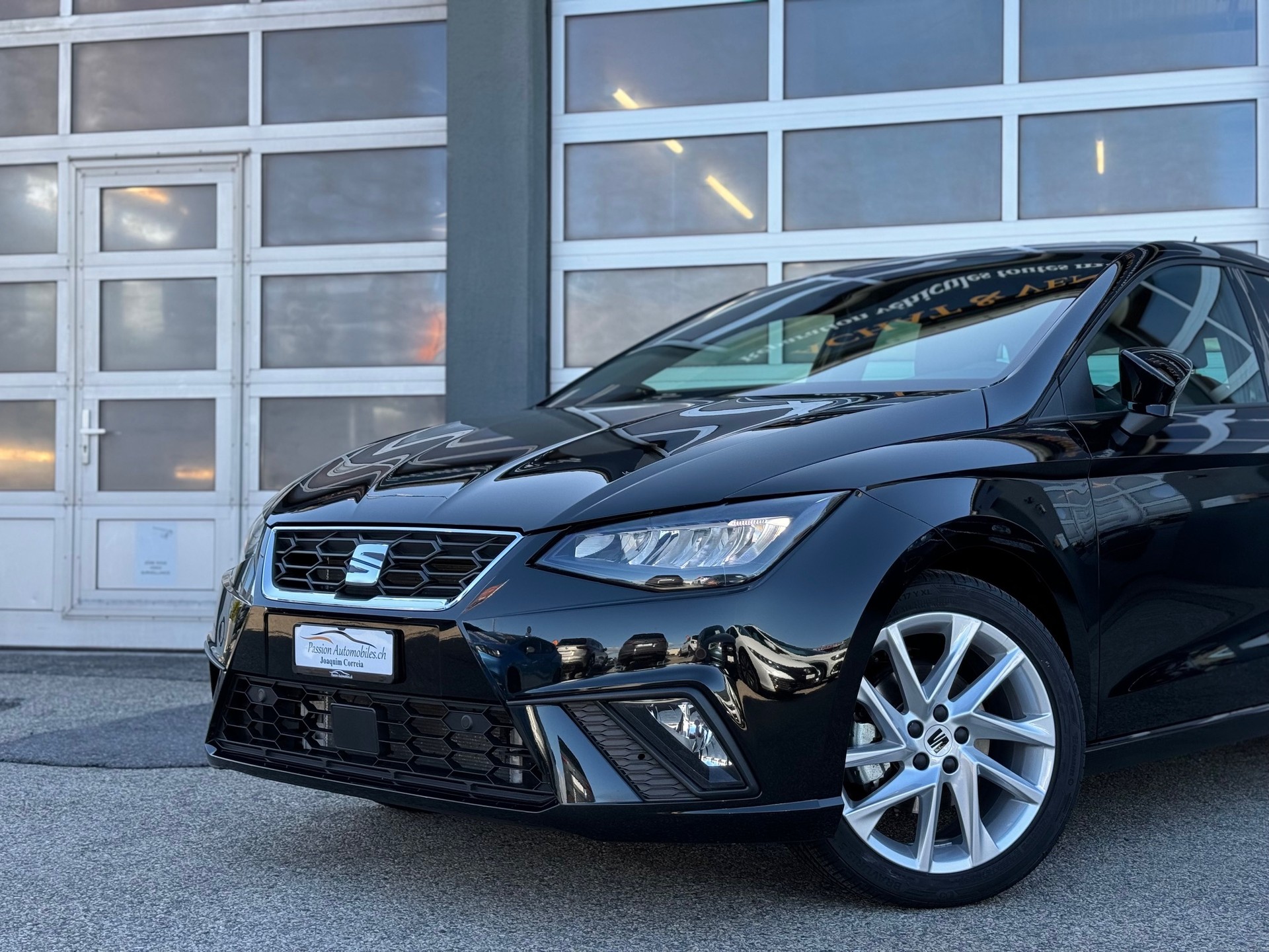 SEAT Ibiza 1.0 EcoTSI 115 FR DSG - Véhicule Suisse (CH)-image-2