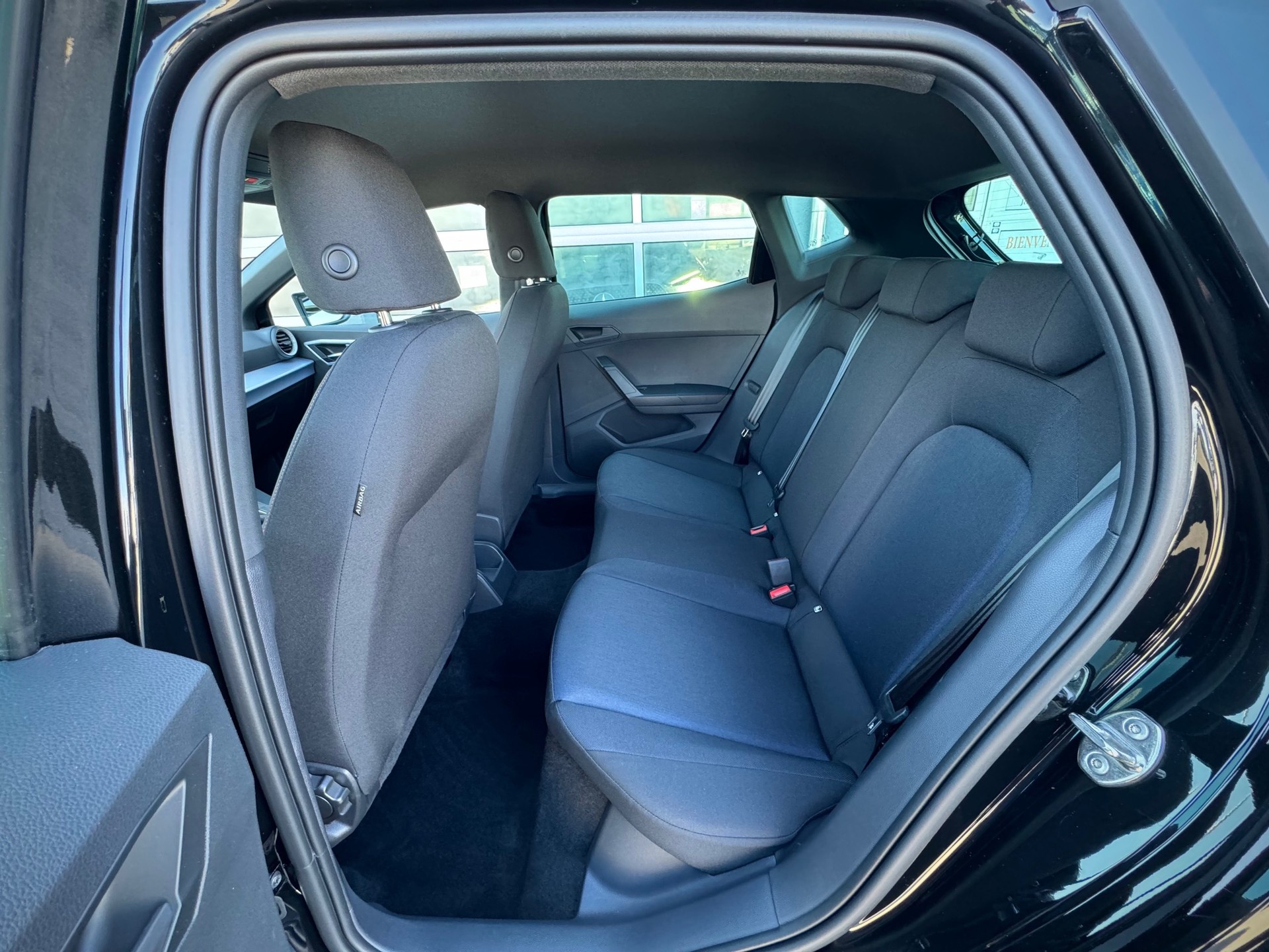 SEAT Ibiza 1.0 EcoTSI 115 FR DSG - Véhicule Suisse (CH)-image-9