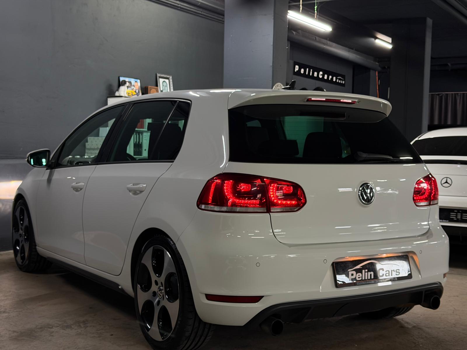 VW Golf 2.0 TSI GTI Performance DSG Frisch ab MFK&Frisch ab Service-image-7