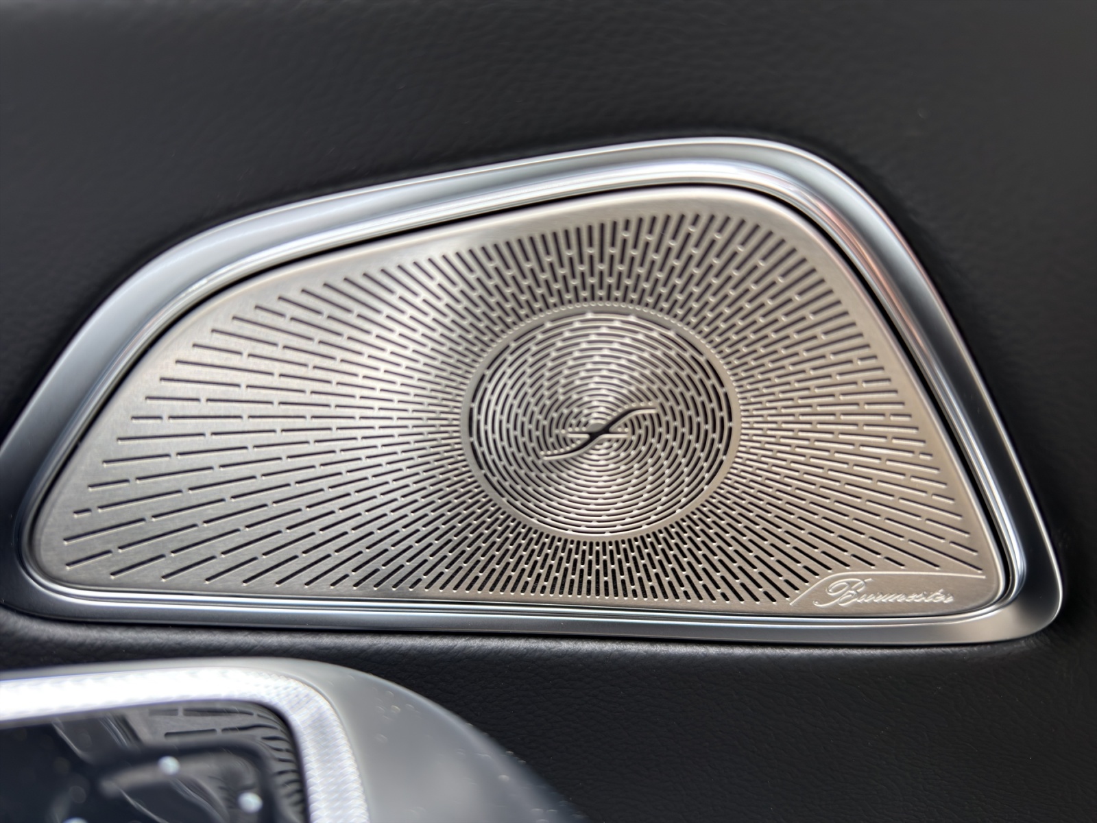MERCEDES-BENZ E 220 d T 4Matic 9G-Tronic-image-16