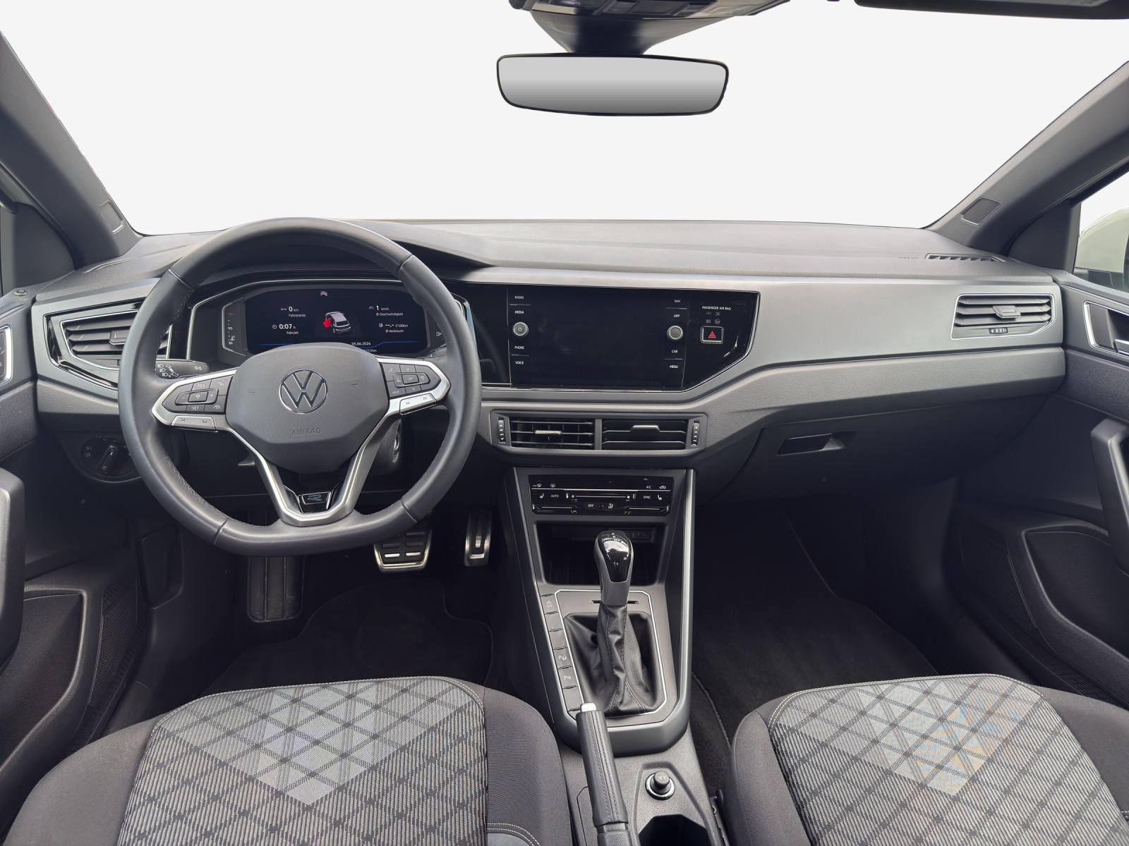 VW Polo 1.0 TSI R-Line DSG-image-8