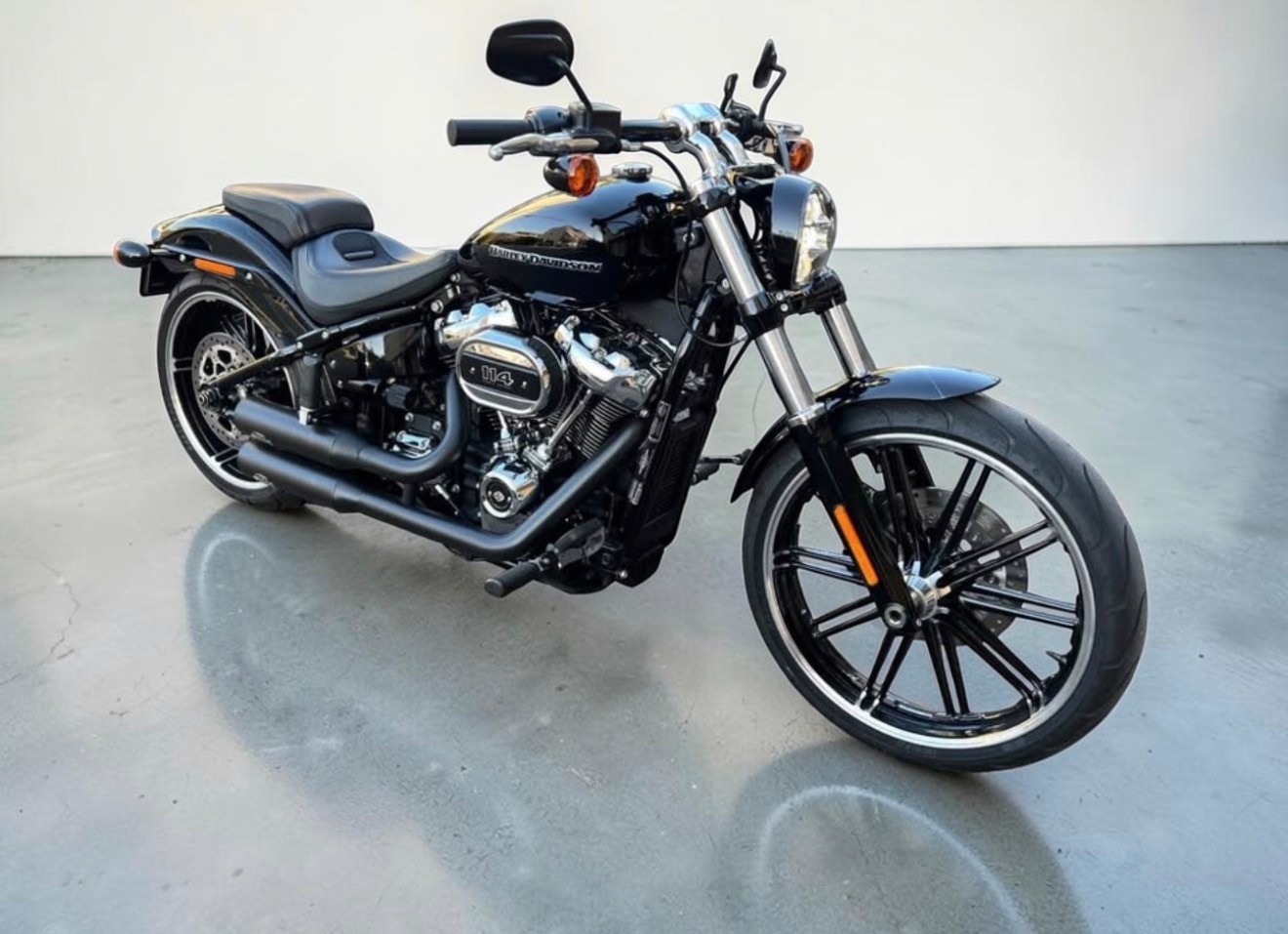 HARLEY-DAVIDSON FXBRS Breakout 114-image-2