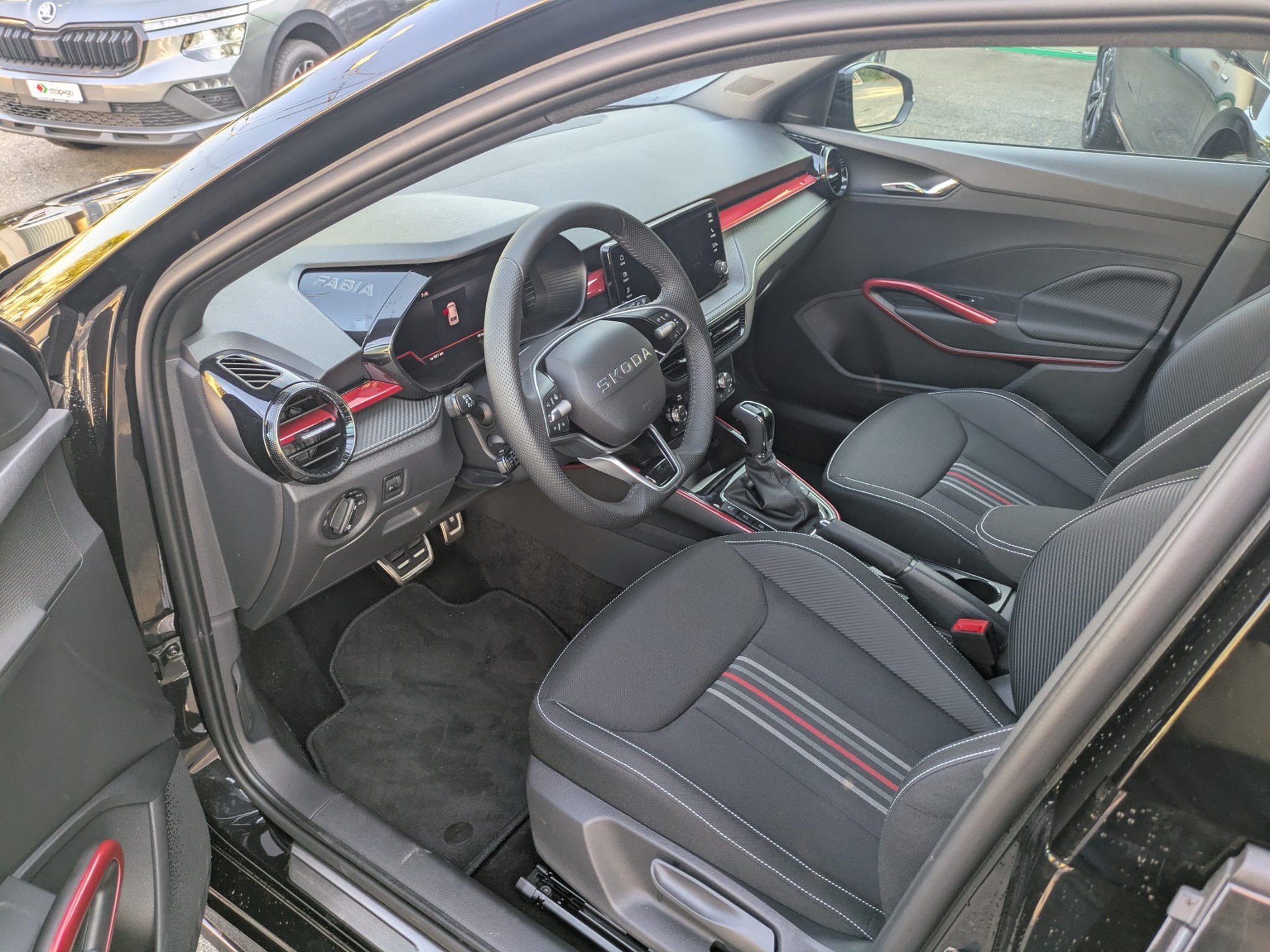 SKODA Fabia 1.0 TSI Monte Carlo DSG-image-14