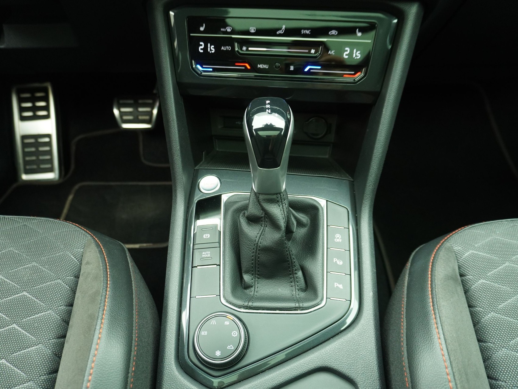 SEAT Tarraco 2.0 TDI DSG FR 4Drive-image-17