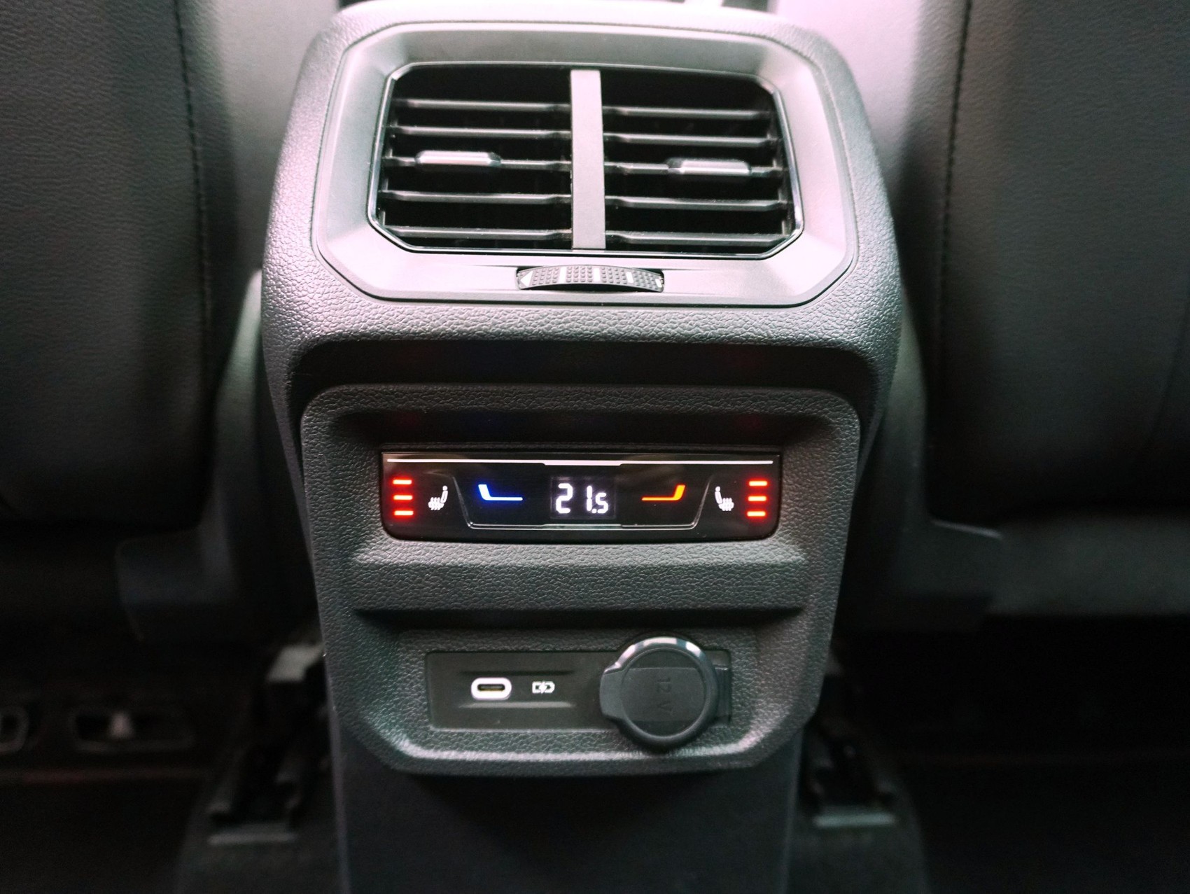 SEAT Tarraco 2.0 TDI DSG FR 4Drive-image-13