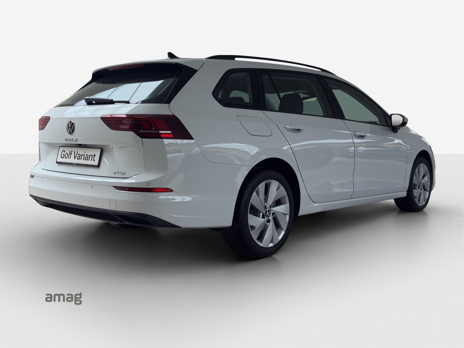VW Golf Variant 1.5 eTSI mHEV Life-image-4
