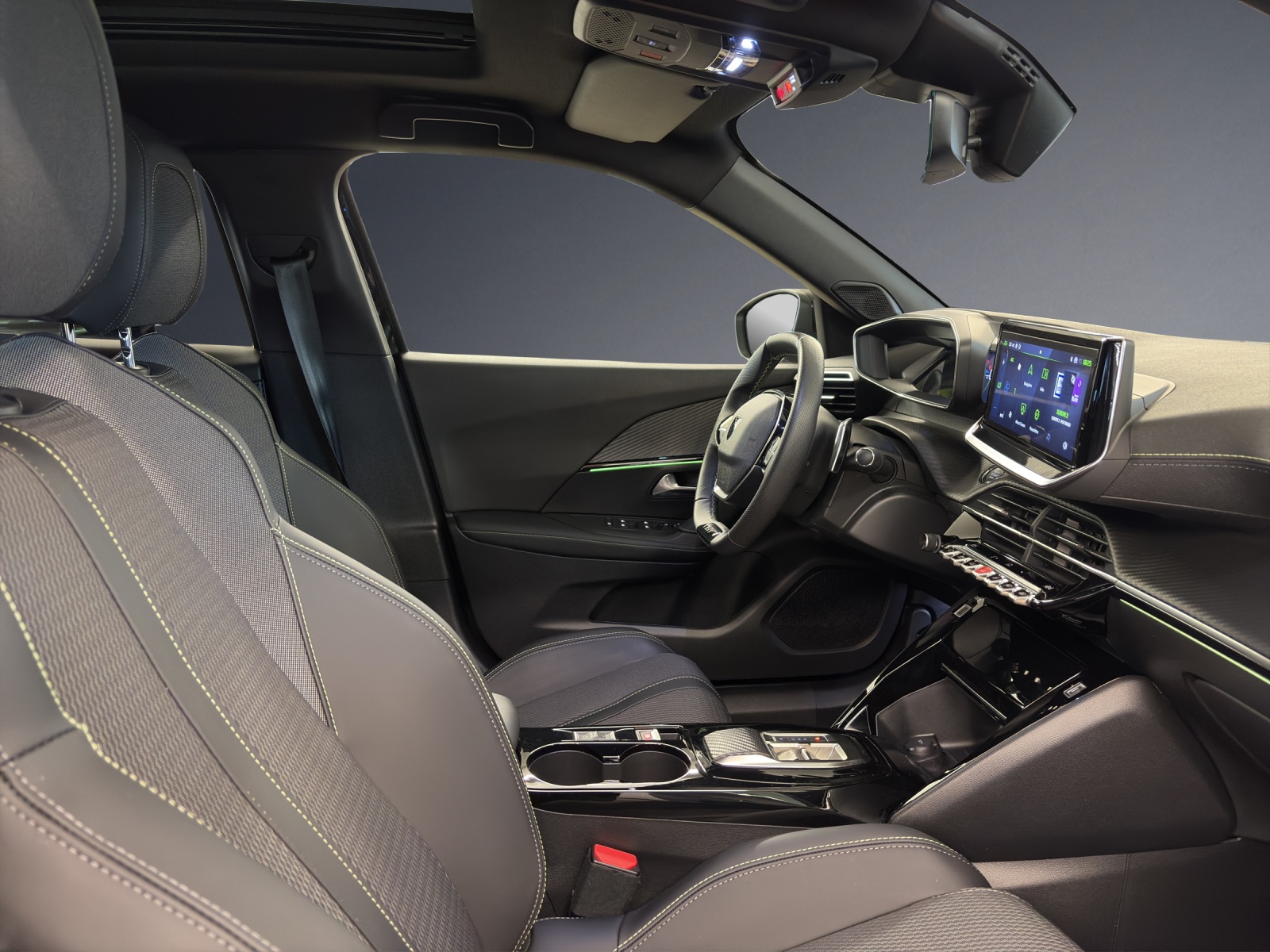 PEUGEOT 2008 1.2 PureTech GT-image-9