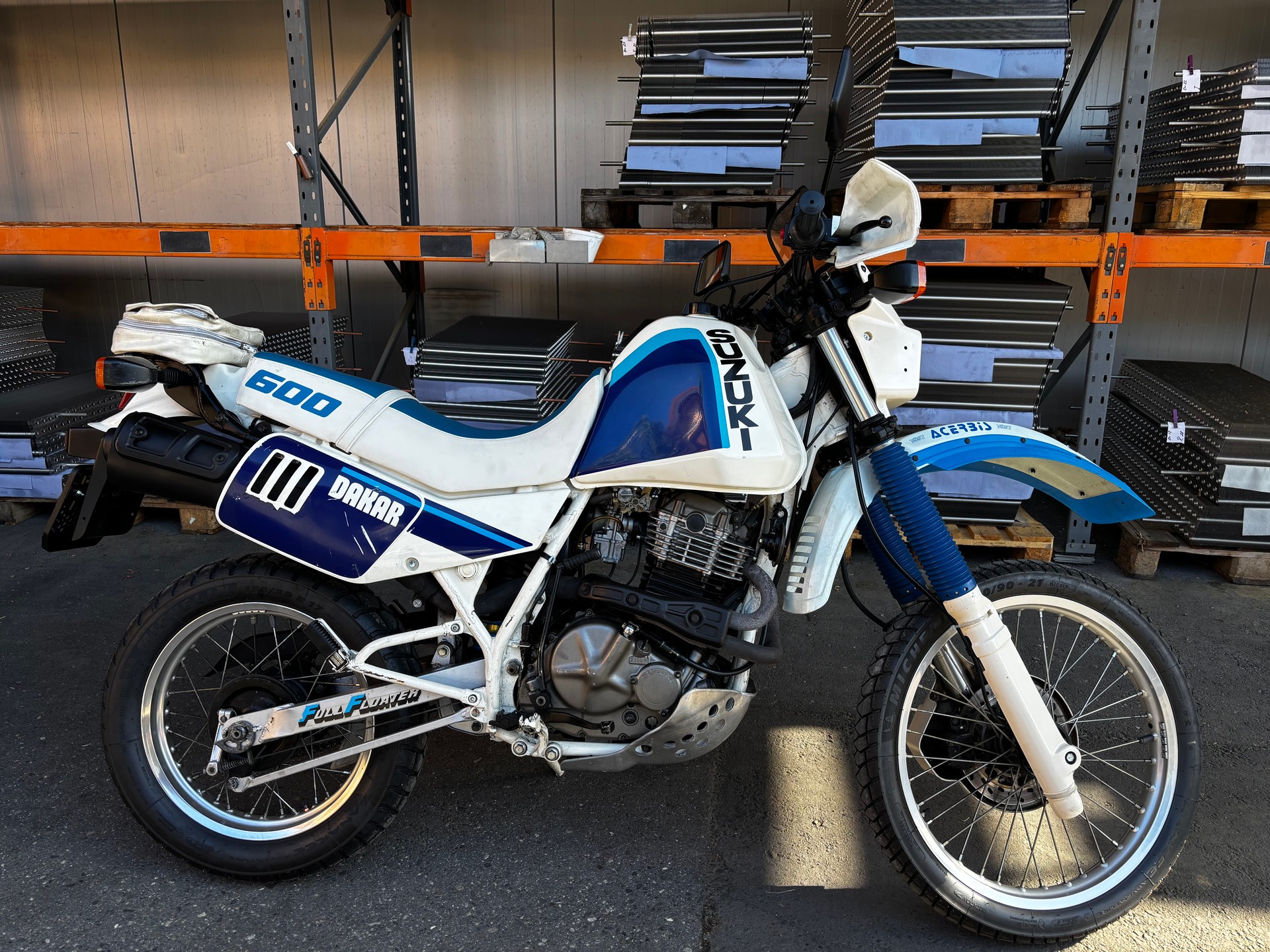 SUZUKI DR 600 R Dakar-image-0