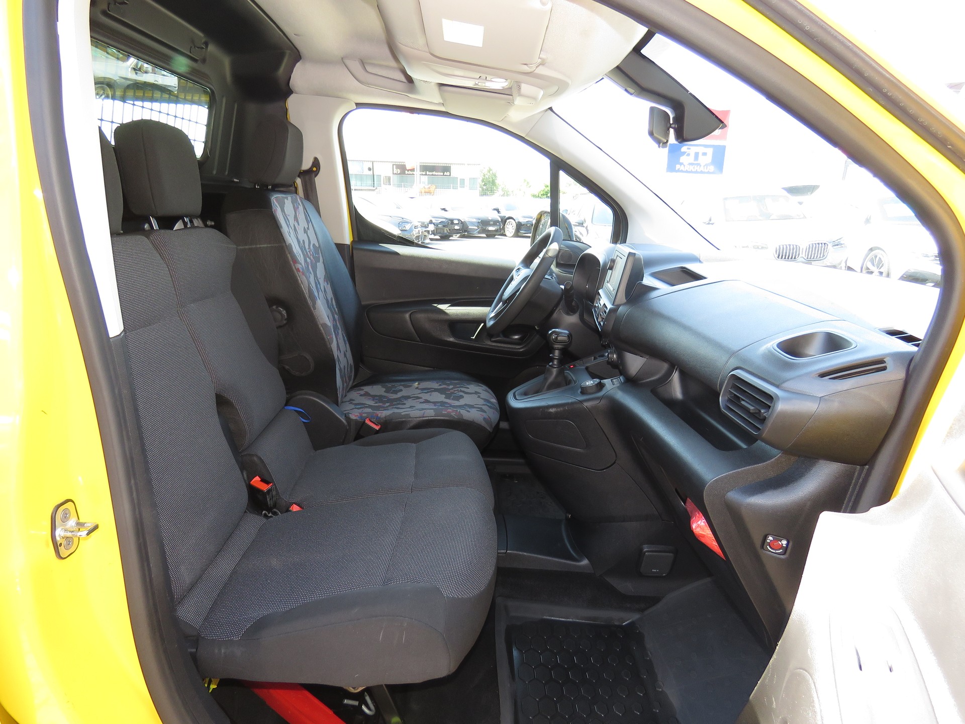 OPEL Combo Cargo 1.5 s/s 4x4 3-Plätzer, Nutzlast 640 kg-image-9