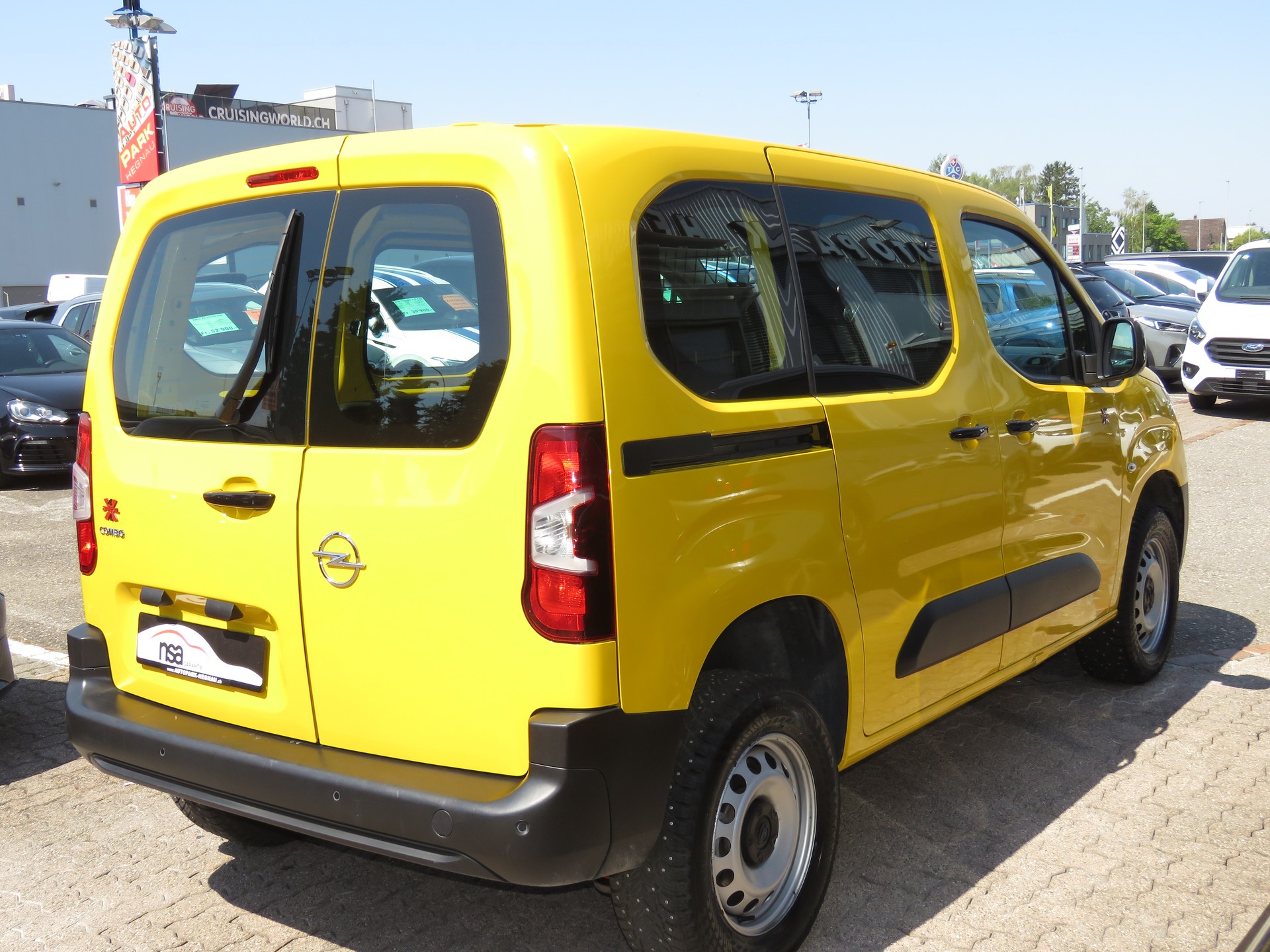 OPEL Combo Cargo 1.5 s/s 4x4 3-Plätzer, Nutzlast 640 kg-showroom-element-3