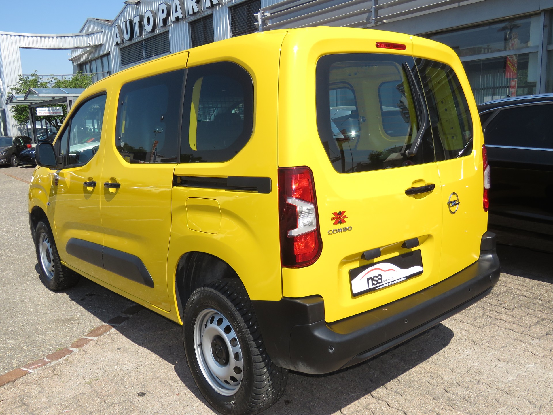 OPEL Combo Cargo 1.5 s/s 4x4 3-Plätzer, Nutzlast 640 kg-image-5