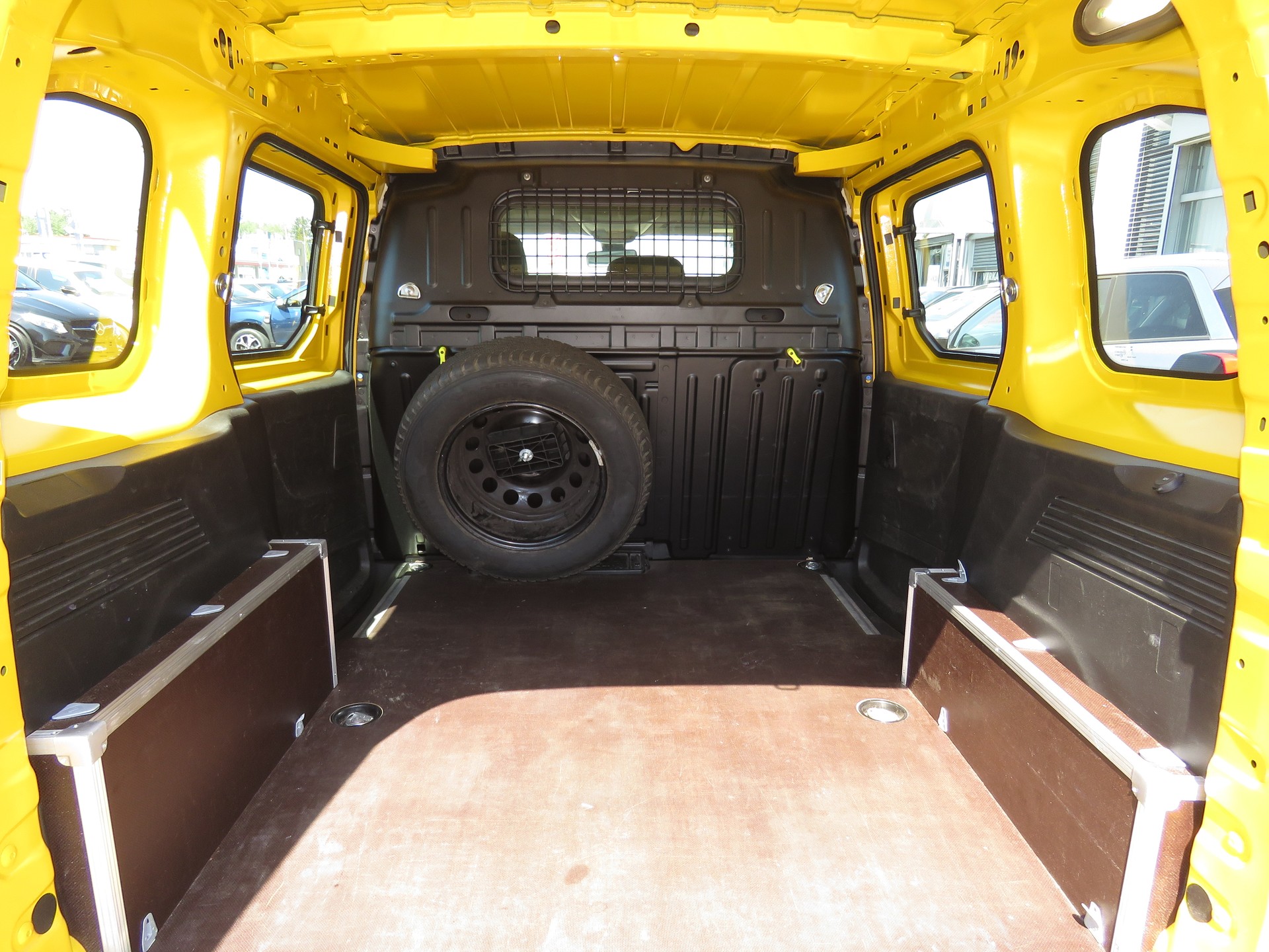 OPEL Combo Cargo 1.5 s/s 4x4 3-Plätzer, Nutzlast 640 kg-image-12