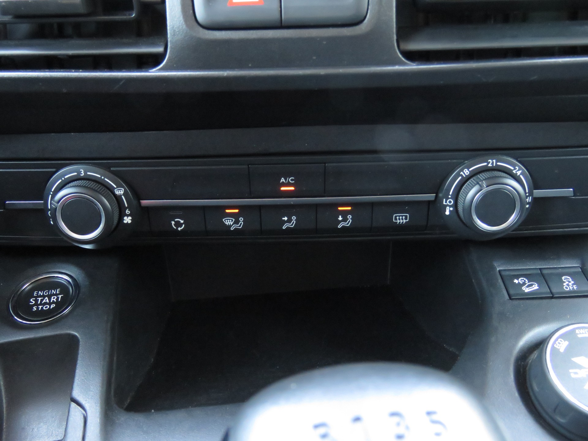 OPEL Combo Cargo 1.5 s/s 4x4 3-Plätzer, Nutzlast 640 kg-image-19