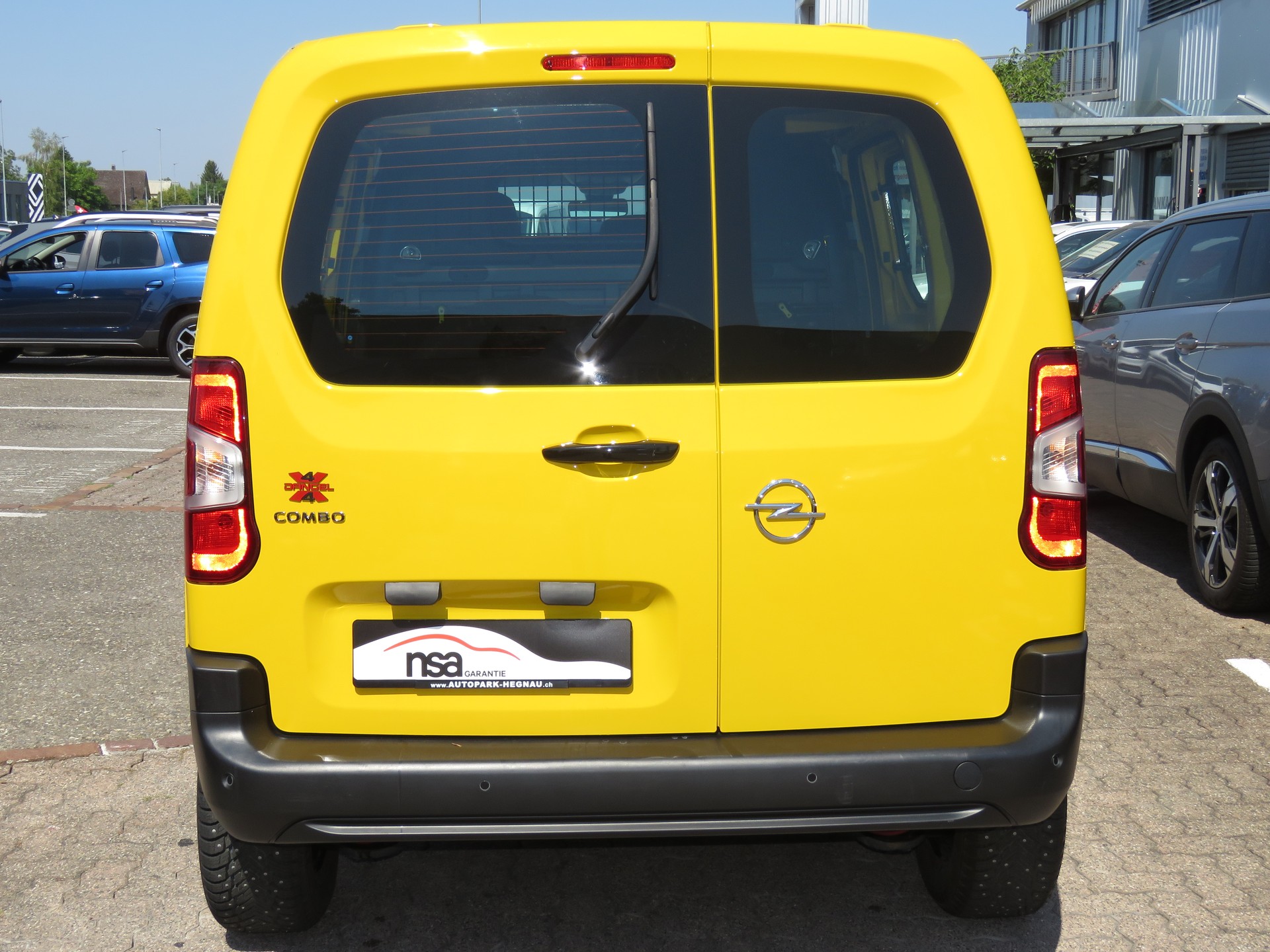 OPEL Combo Cargo 1.5 s/s 4x4 3-Plätzer, Nutzlast 640 kg-image-4