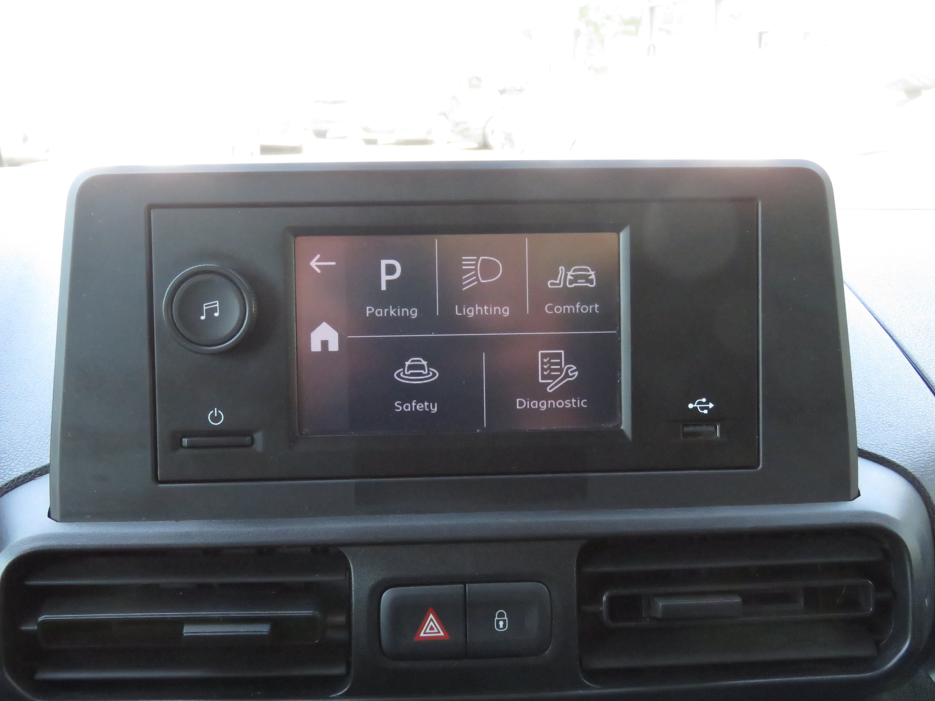 OPEL Combo Cargo 1.5 s/s 4x4 3-Plätzer, Nutzlast 640 kg-image-15