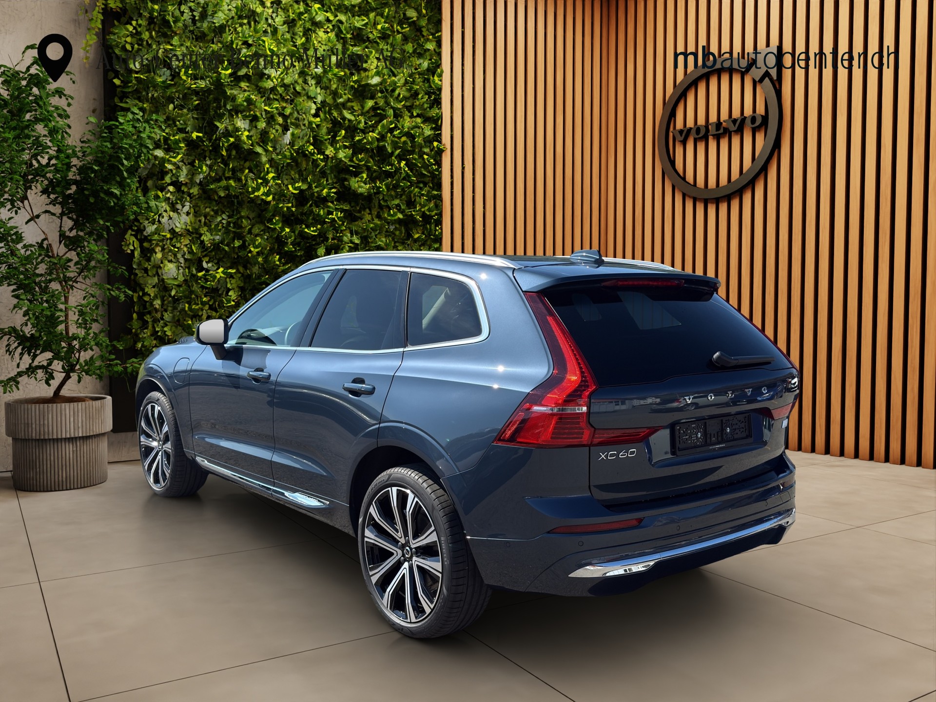 VOLVO XC60 2.0 T6 TE Ultimate Bright eAWD-showroom-element-2