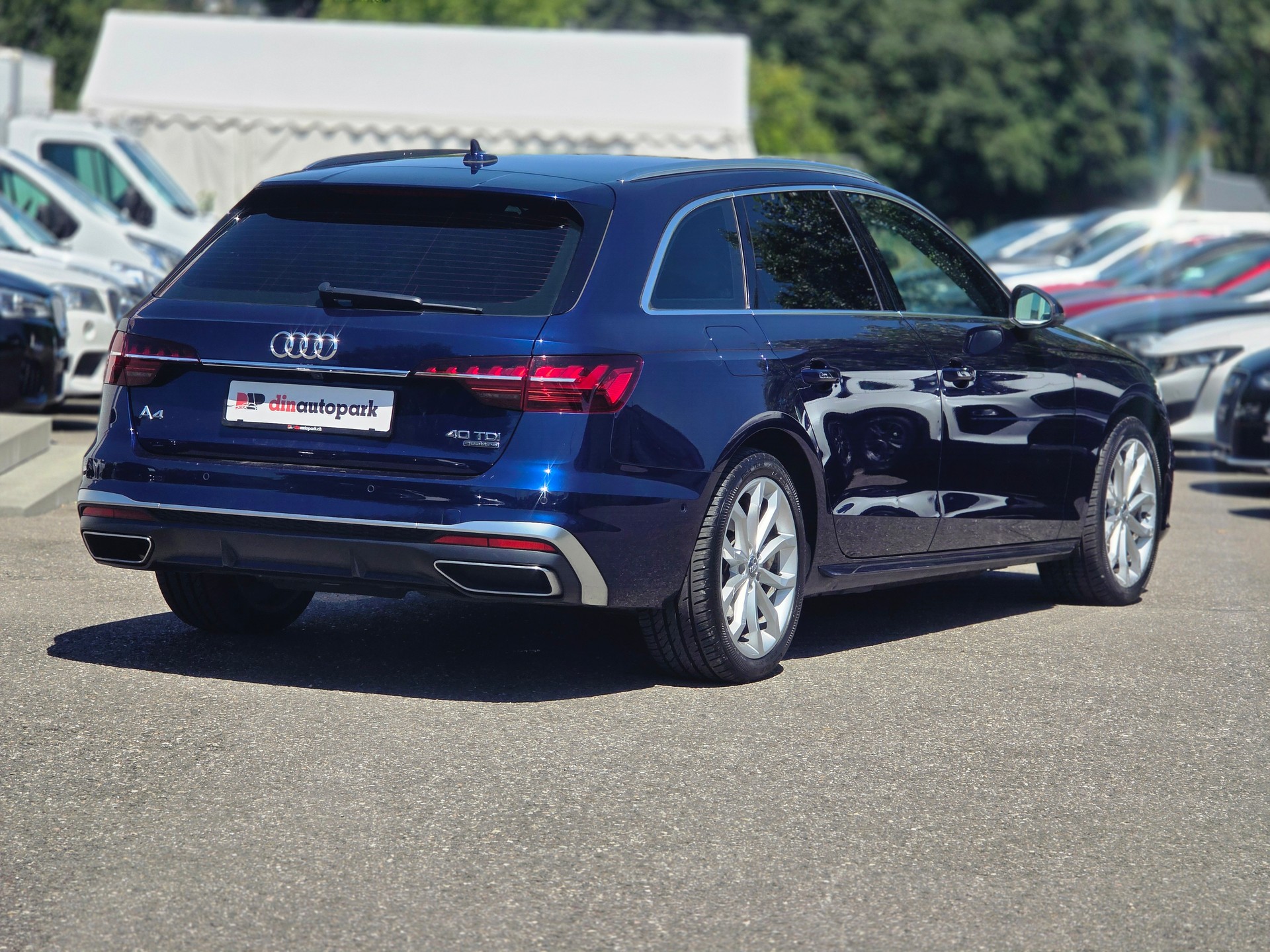 AUDI A4 Avant 40 TDI S Line Quattro S-tronic * CH-Fahrzeug *-image-5