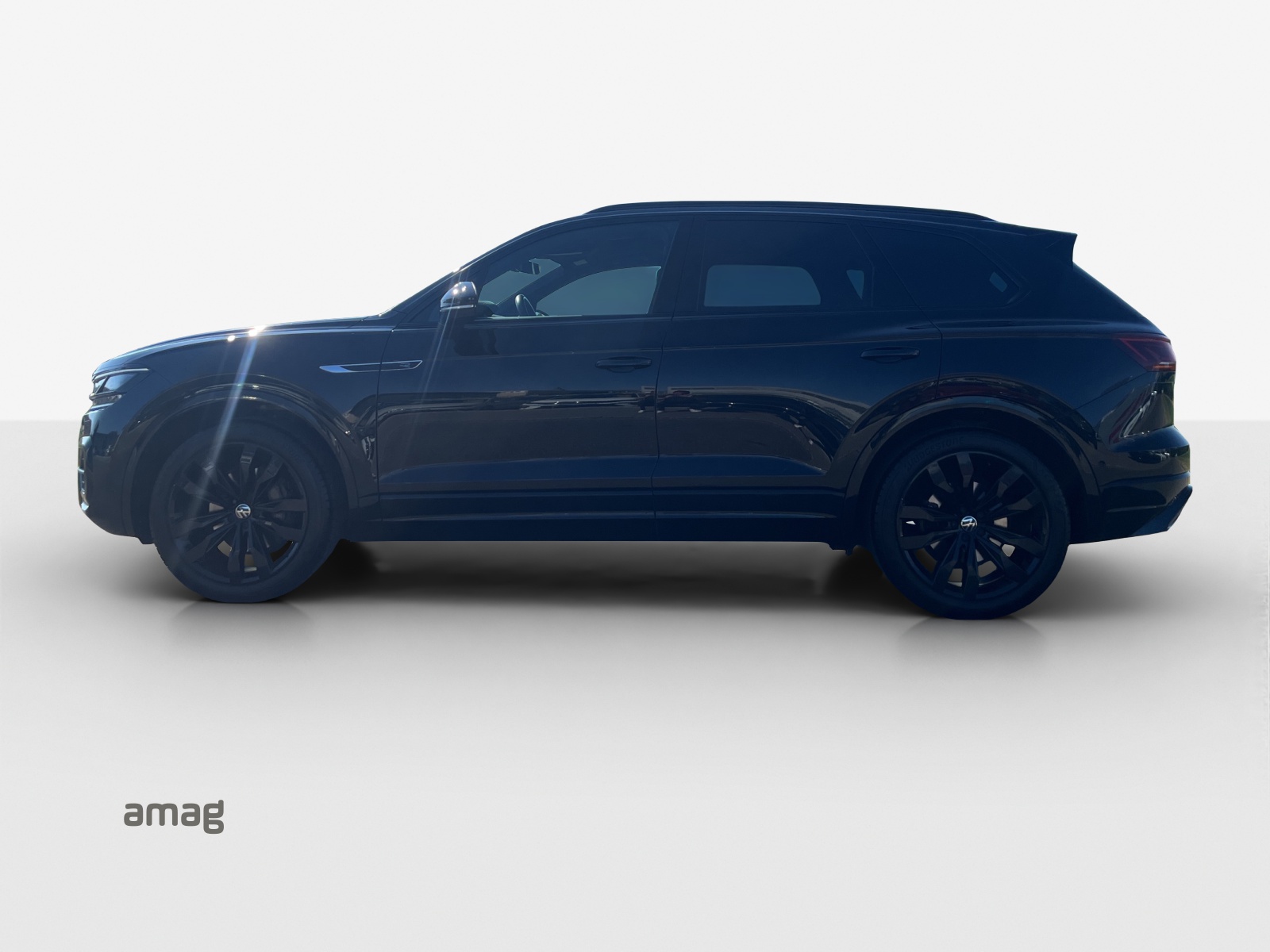 VW Touareg 3.0 TDI R Line Tiptronic-showroom-element-1