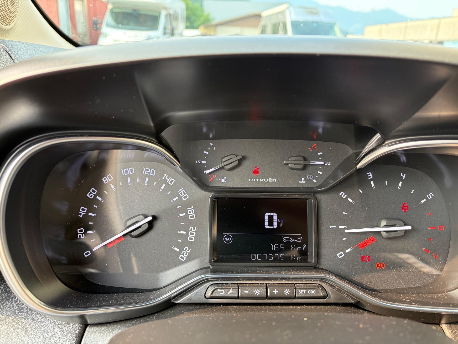 CITROEN C3 Aircross 1.2 PureTech 110 Swiss Edition-image-9