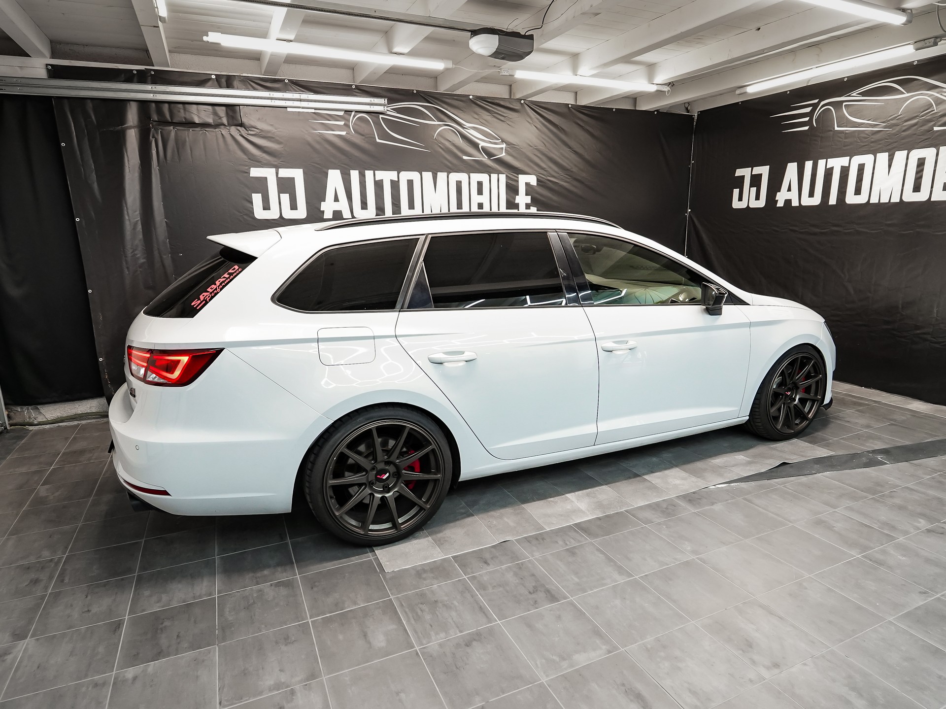 SEAT Leon ST 2.0 TSI Cupra 290 DSG-image-7