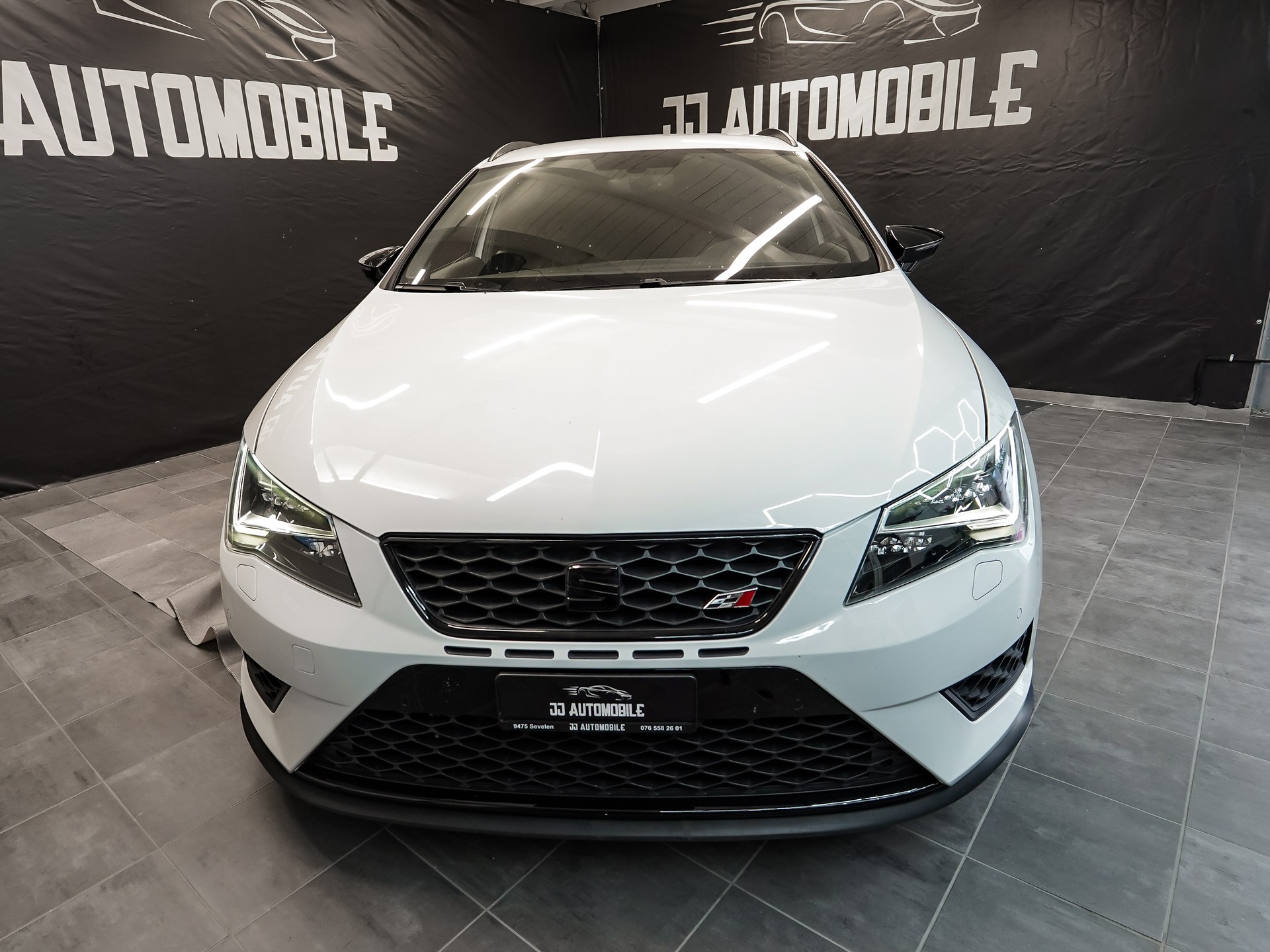 SEAT Leon ST 2.0 TSI Cupra 290 DSG-showroom-element-1