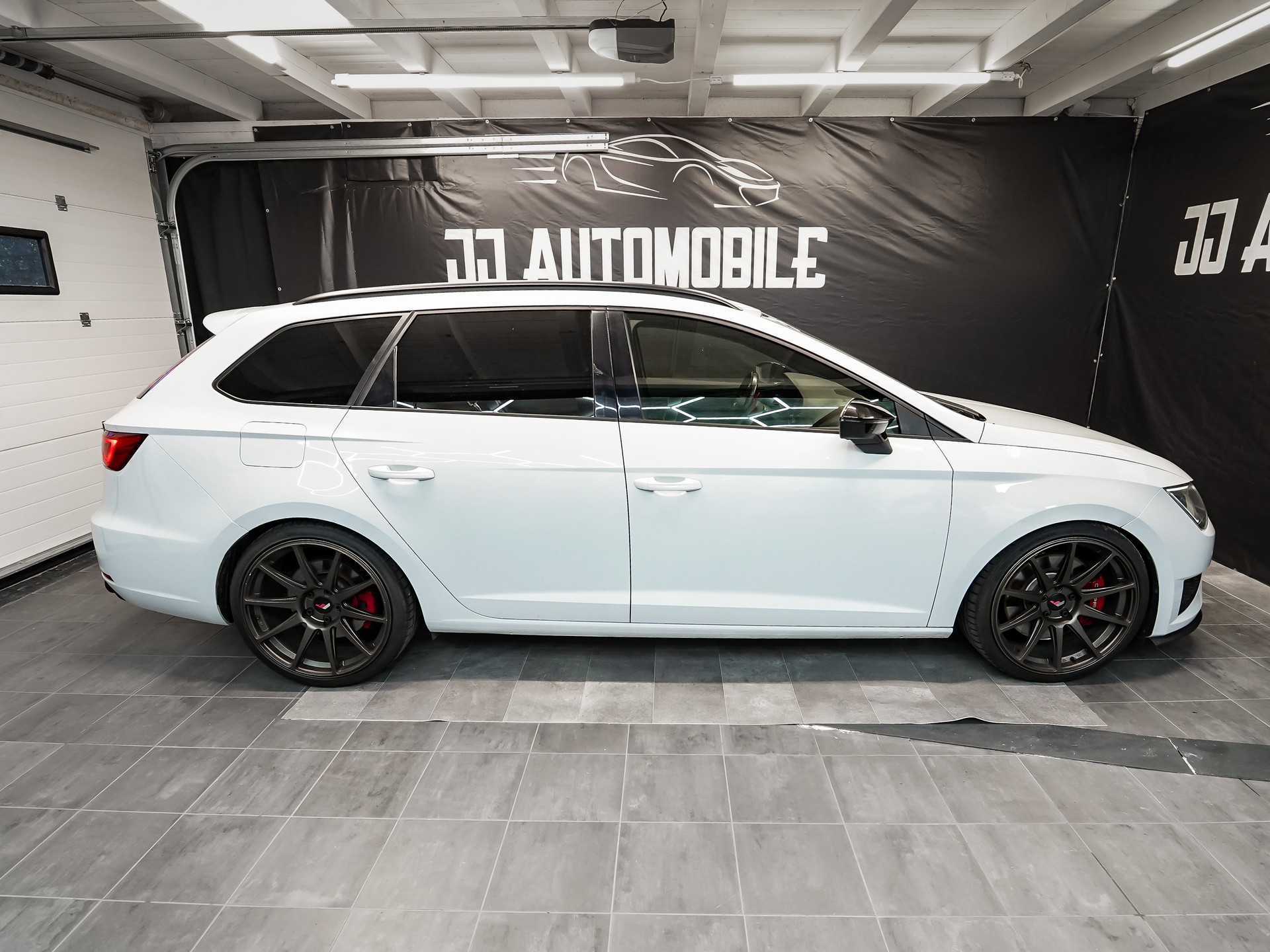 SEAT Leon ST 2.0 TSI Cupra 290 DSG-image-6